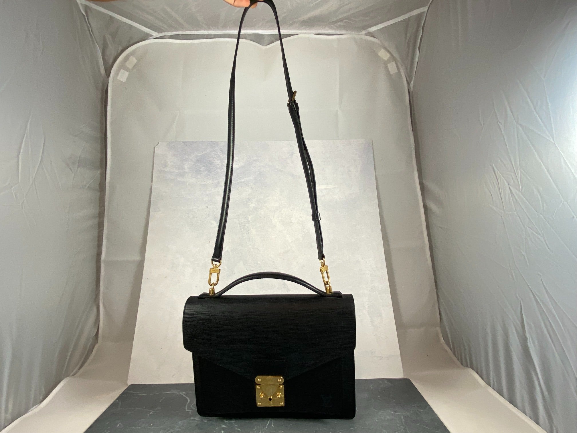 Louis Vuitton Monceau 28 Black Epi Leather