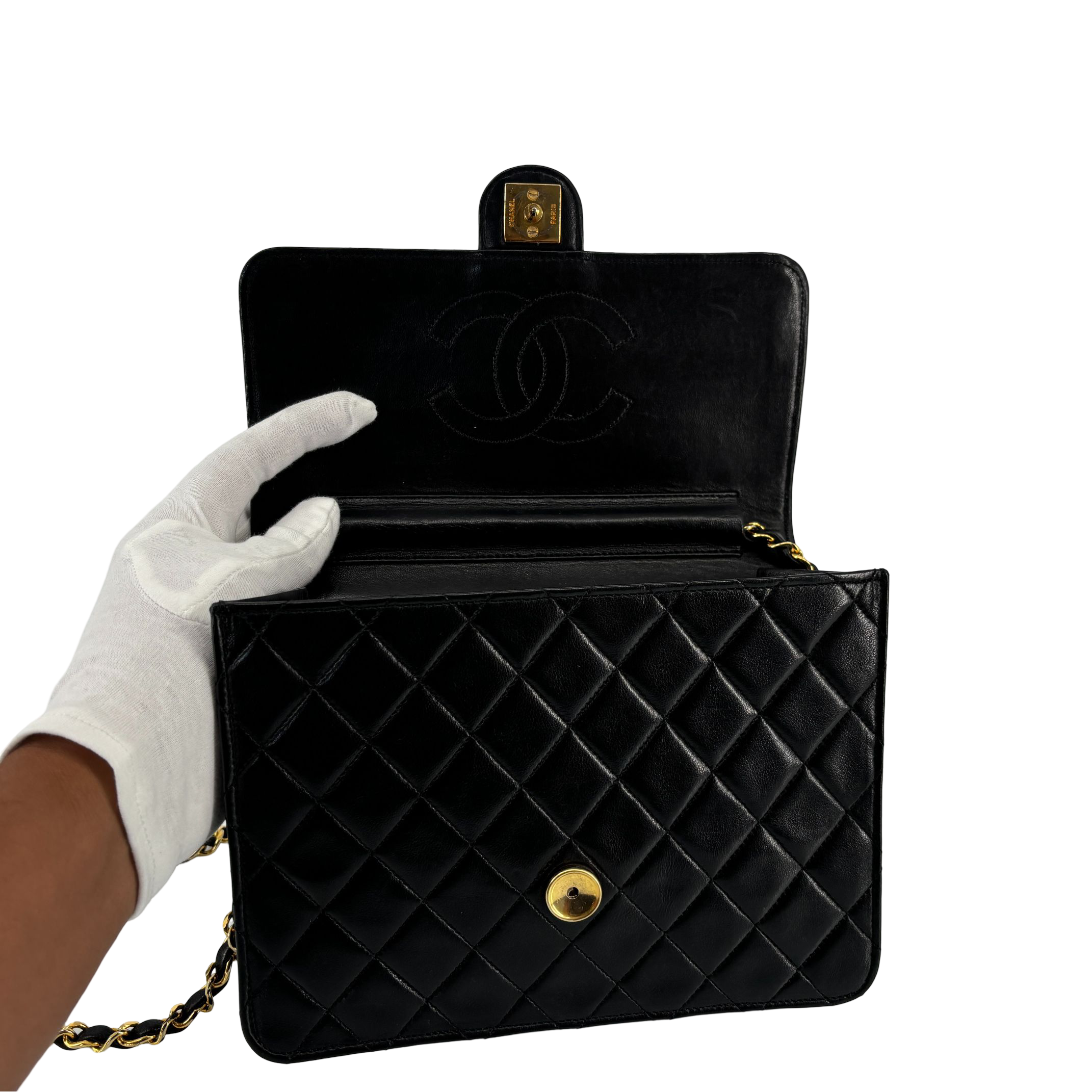 Chanel Single Flap Bag Push-Lock Black Matelassé Leather incl. Dustbag
