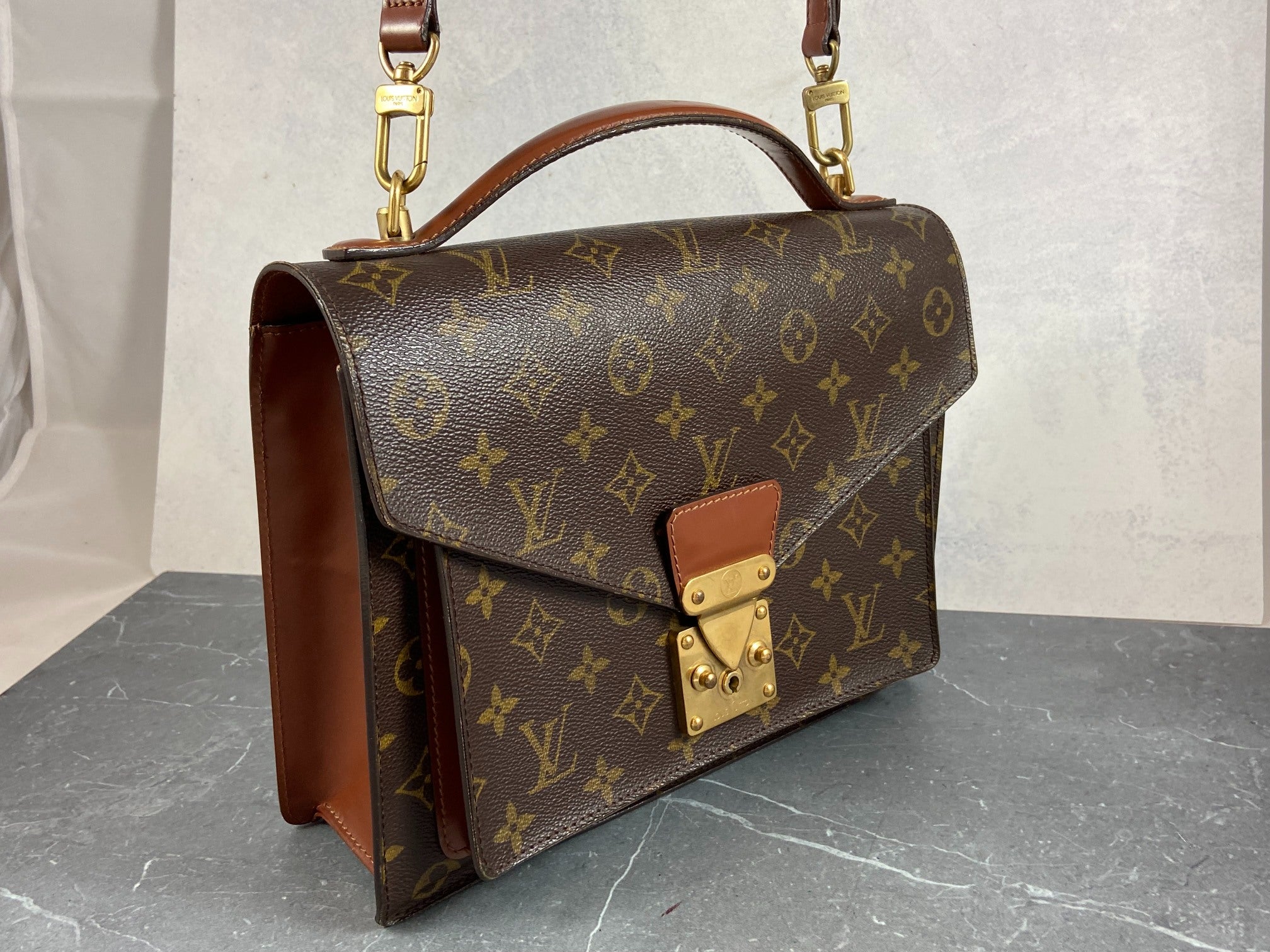 Louis Vuitton Monceau 28 Monogram Canvas