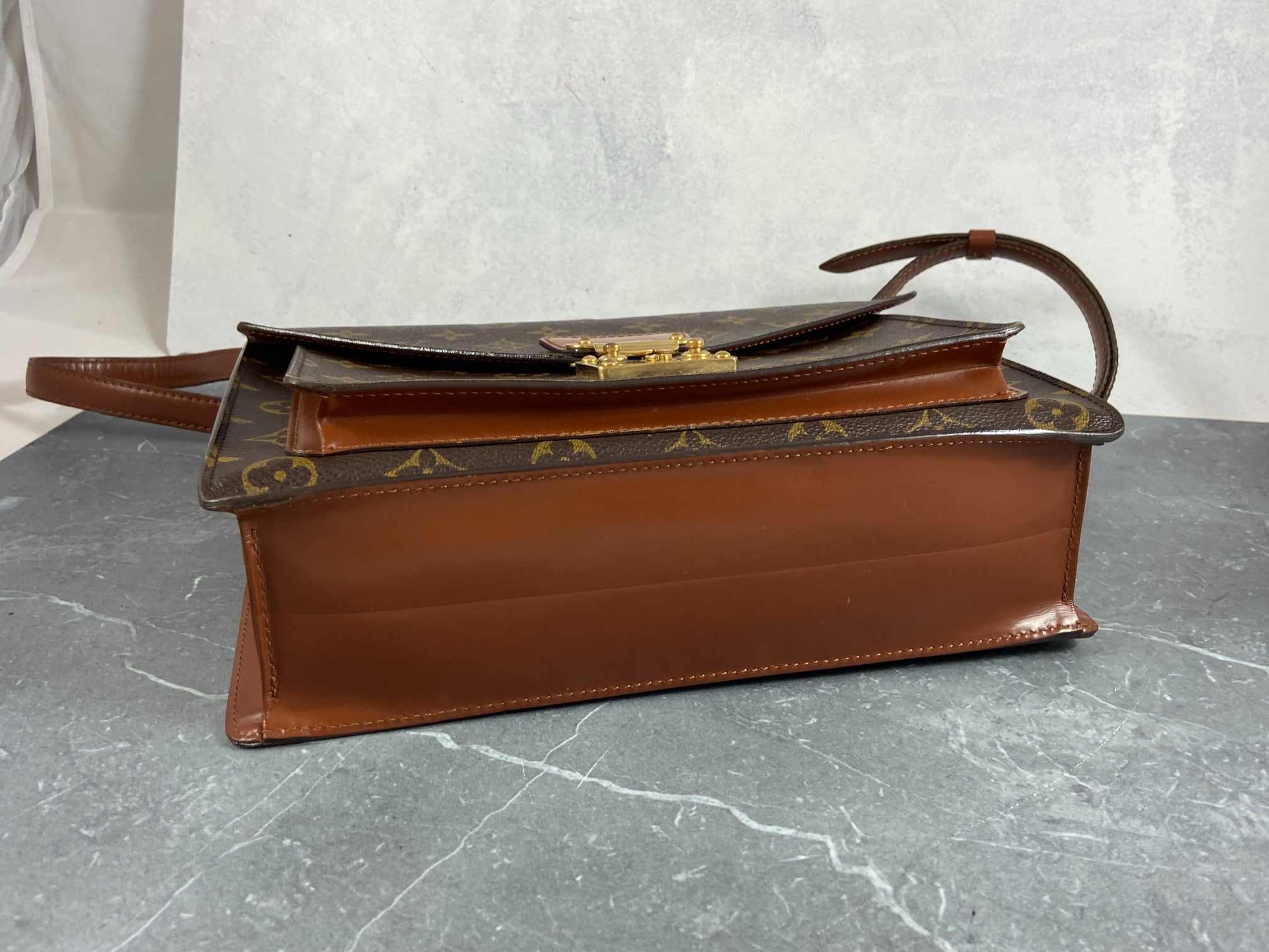 Louis Vuitton Monceau 28 Monogram Canvas