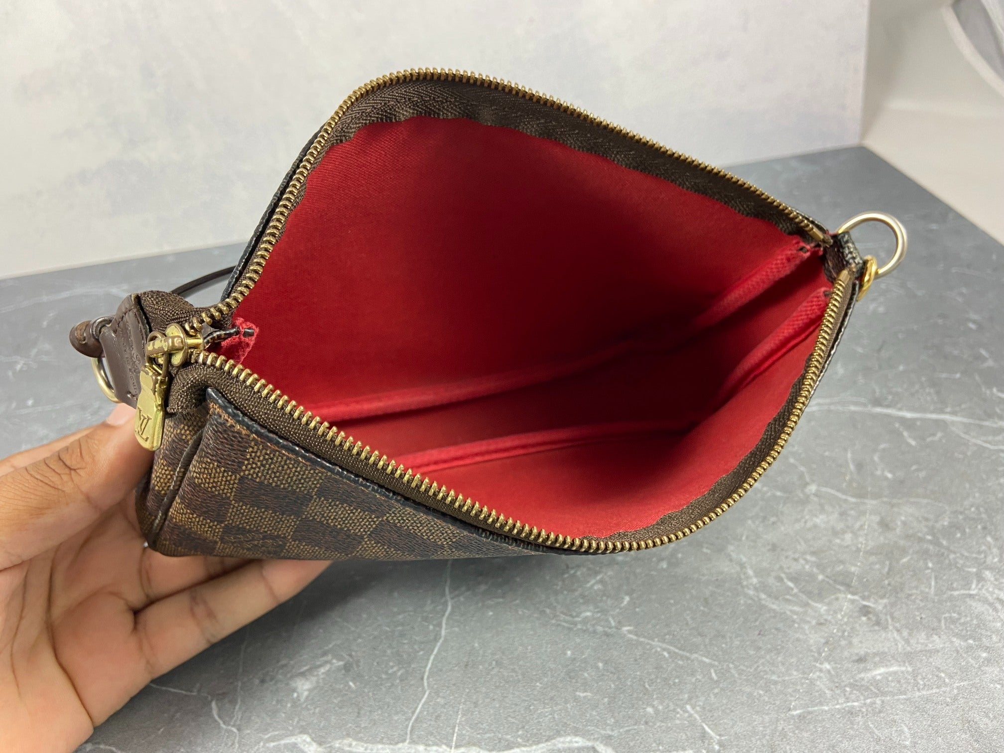 Louis Vuitton Pochette Accessoires Damier Ebene Canvas