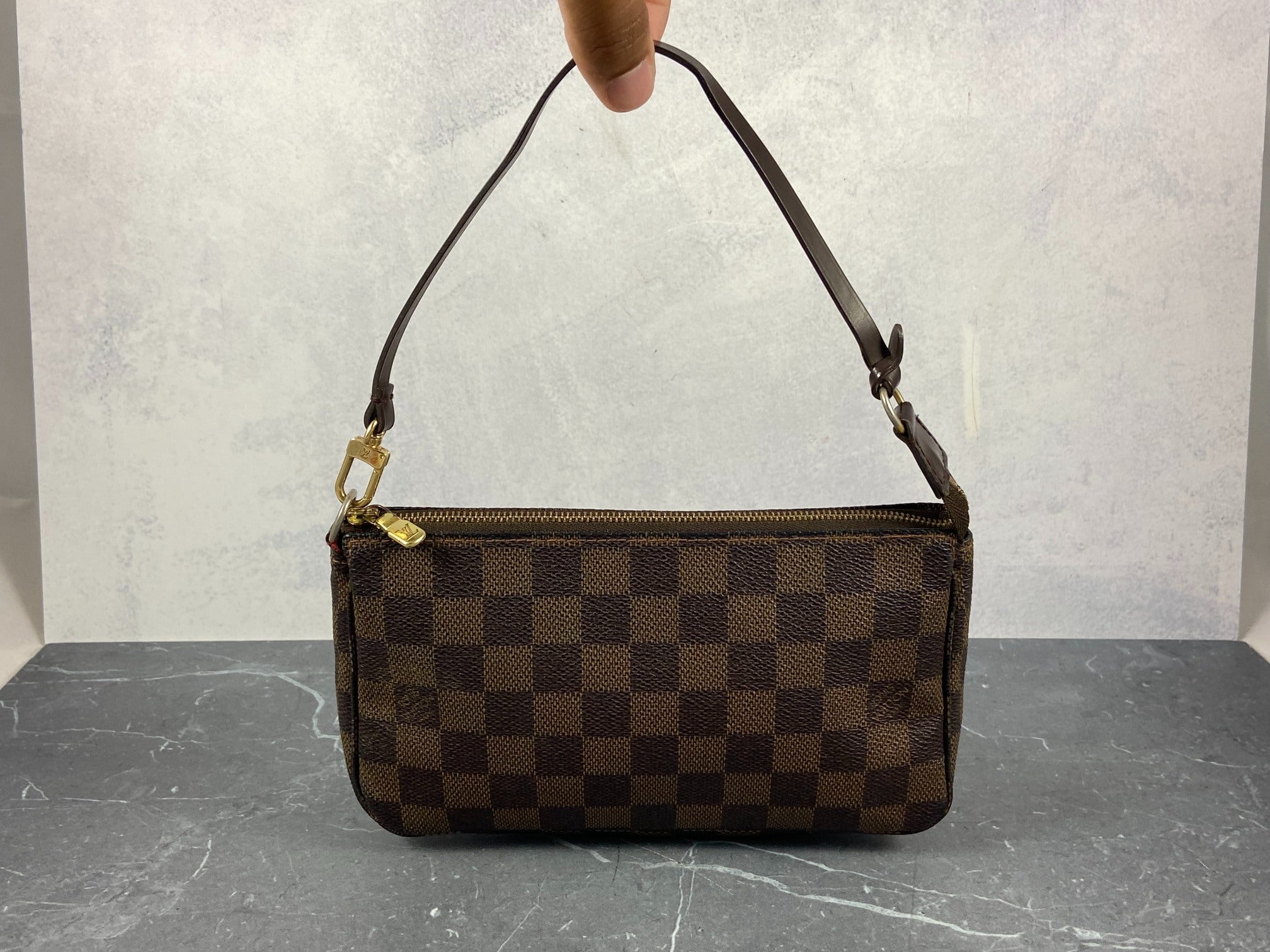 Louis Vuitton Pochette Accessoires Damier Ebene Canvas