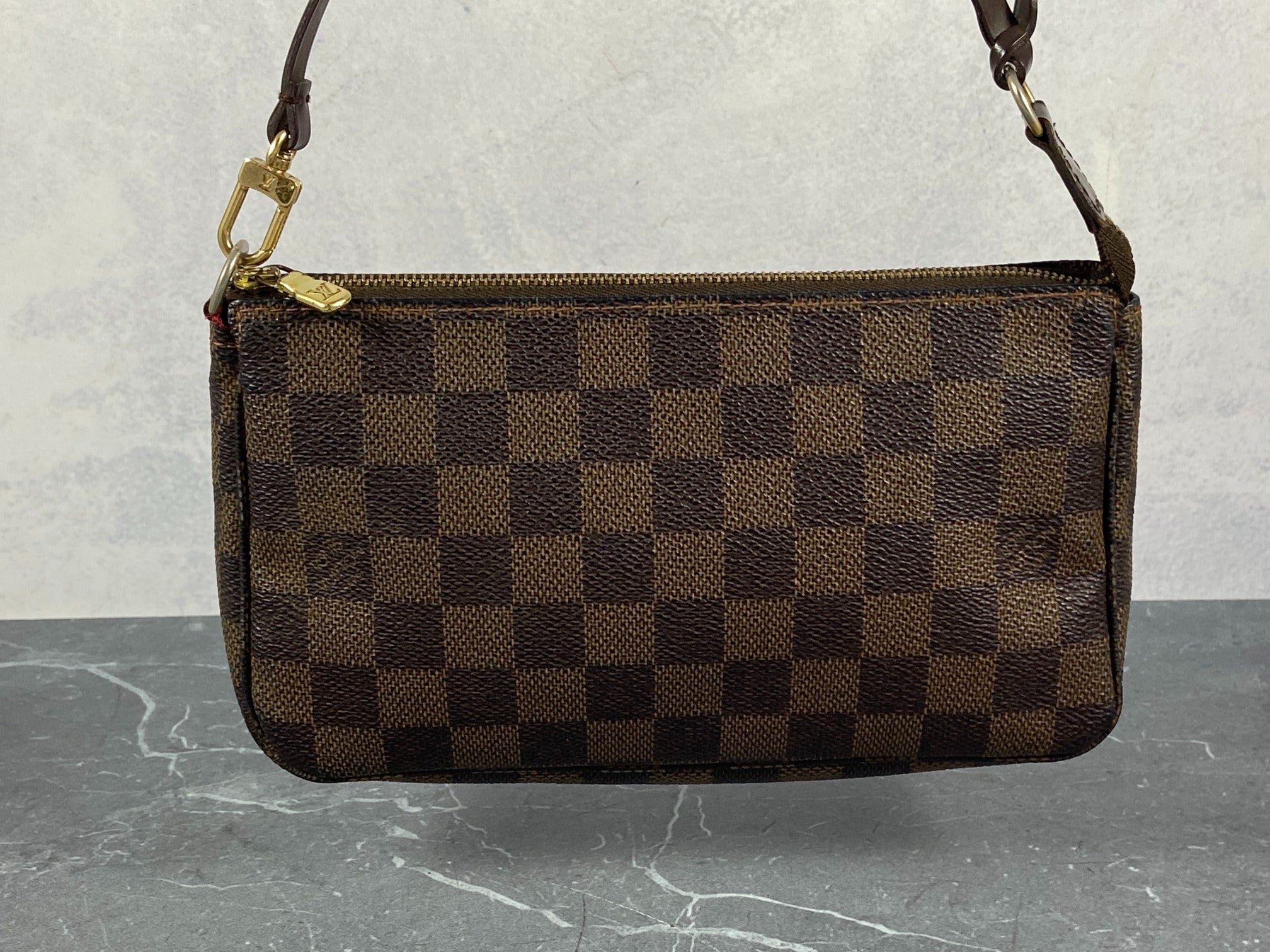 Louis Vuitton Pochette Accessoires Damier Ebene Canvas