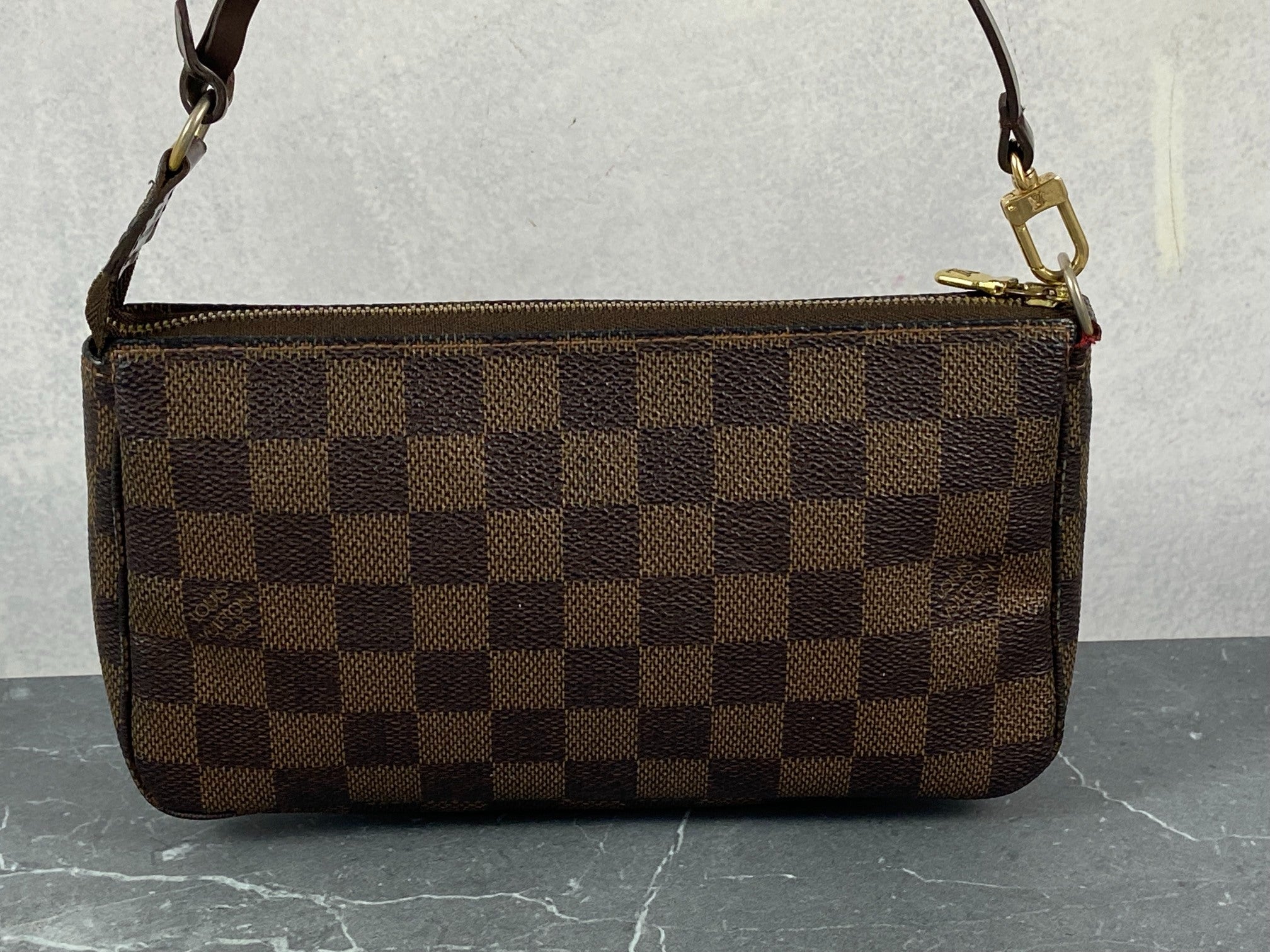 Louis Vuitton Pochette Accessoires Damier Ebene Canvas