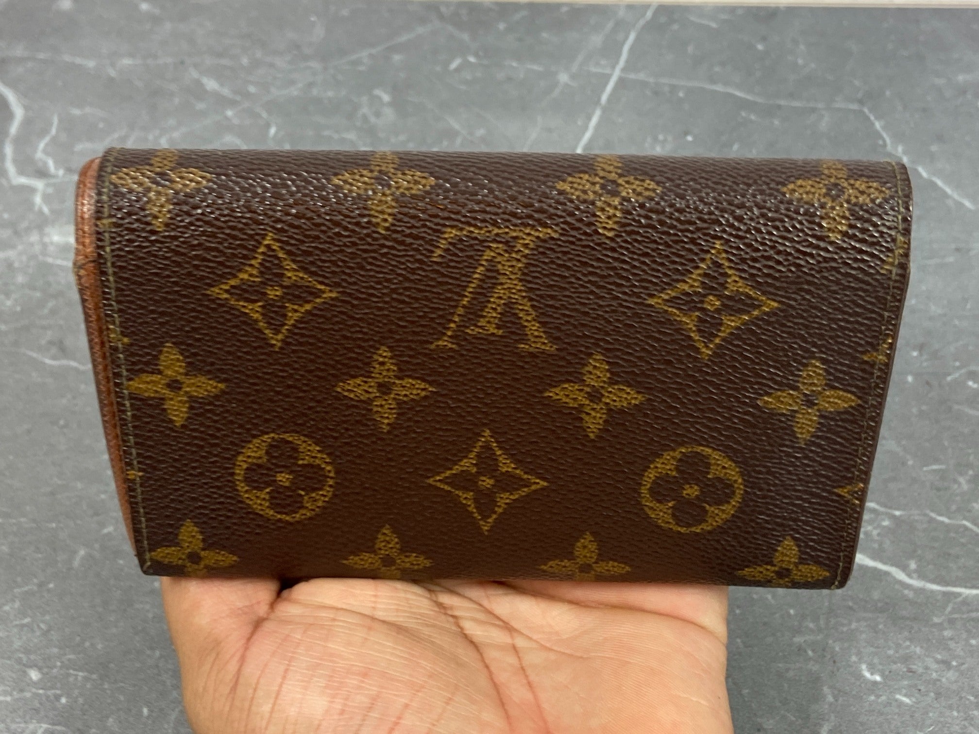Louis Vuitton Porte-Monnaie Tresor Monogram Canvas