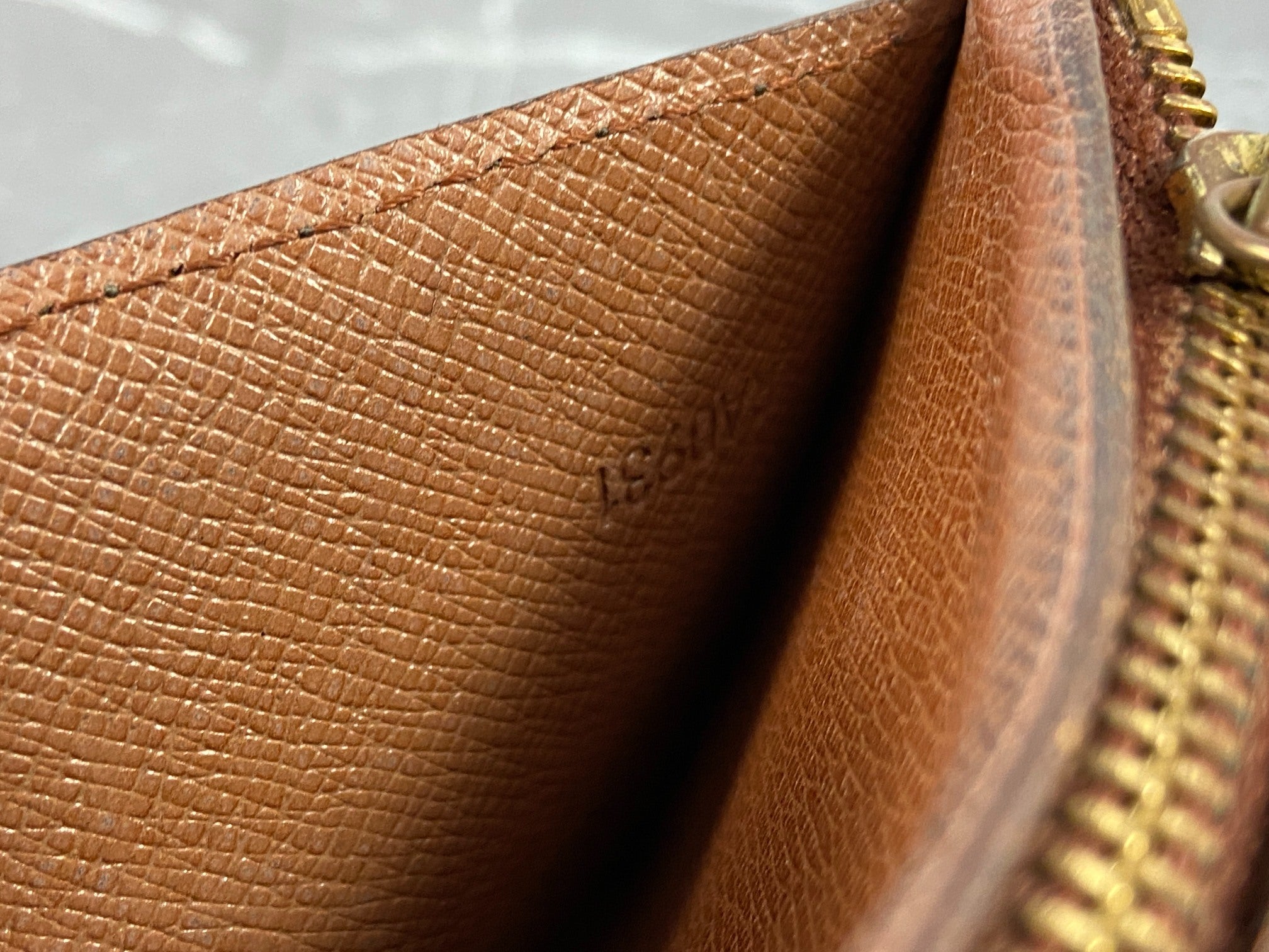 Louis Vuitton Porte-Monnaie Tresor Monogram Canvas