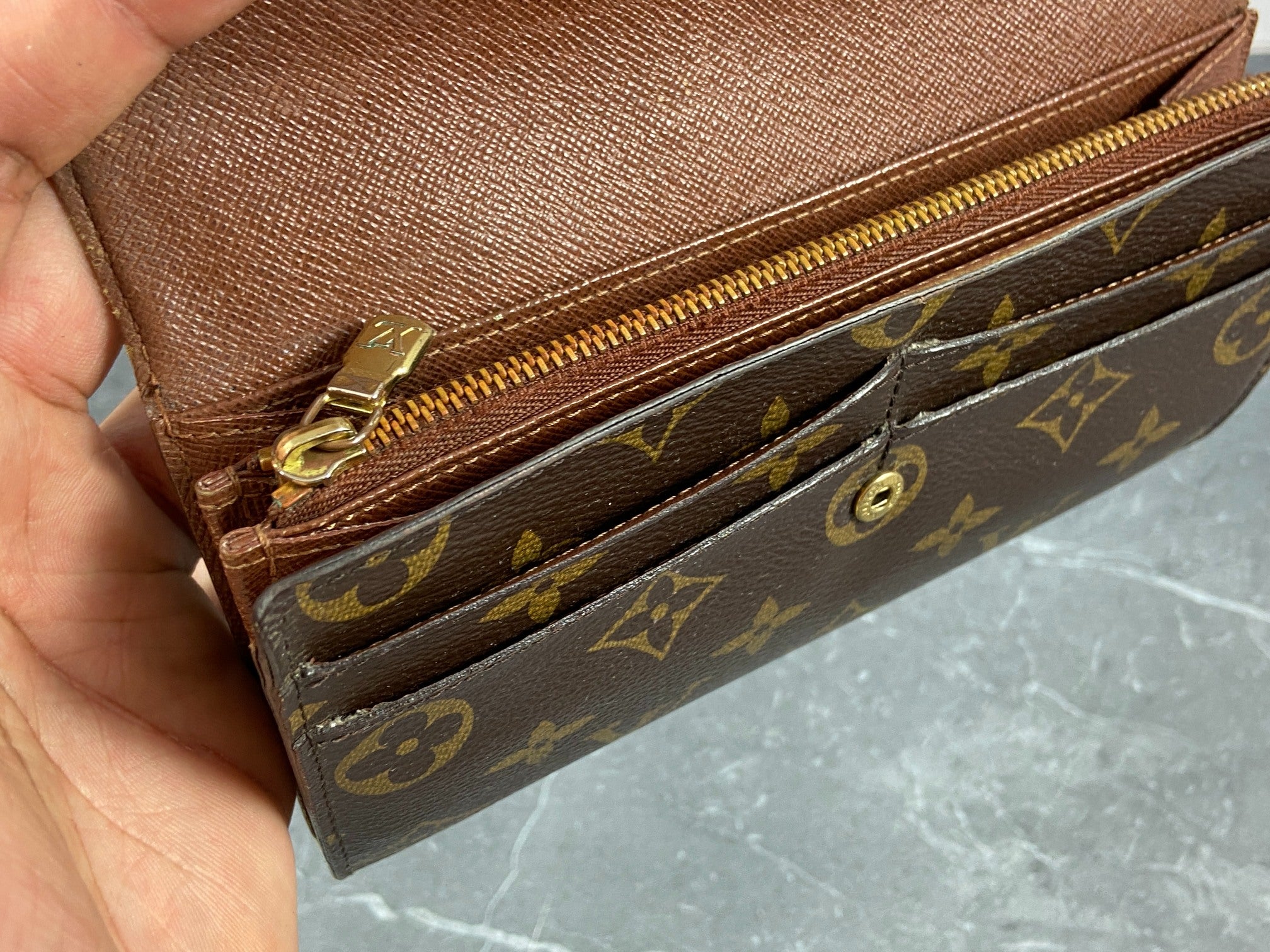 Louis Vuitton Sarah Wallet Monogram Canvas