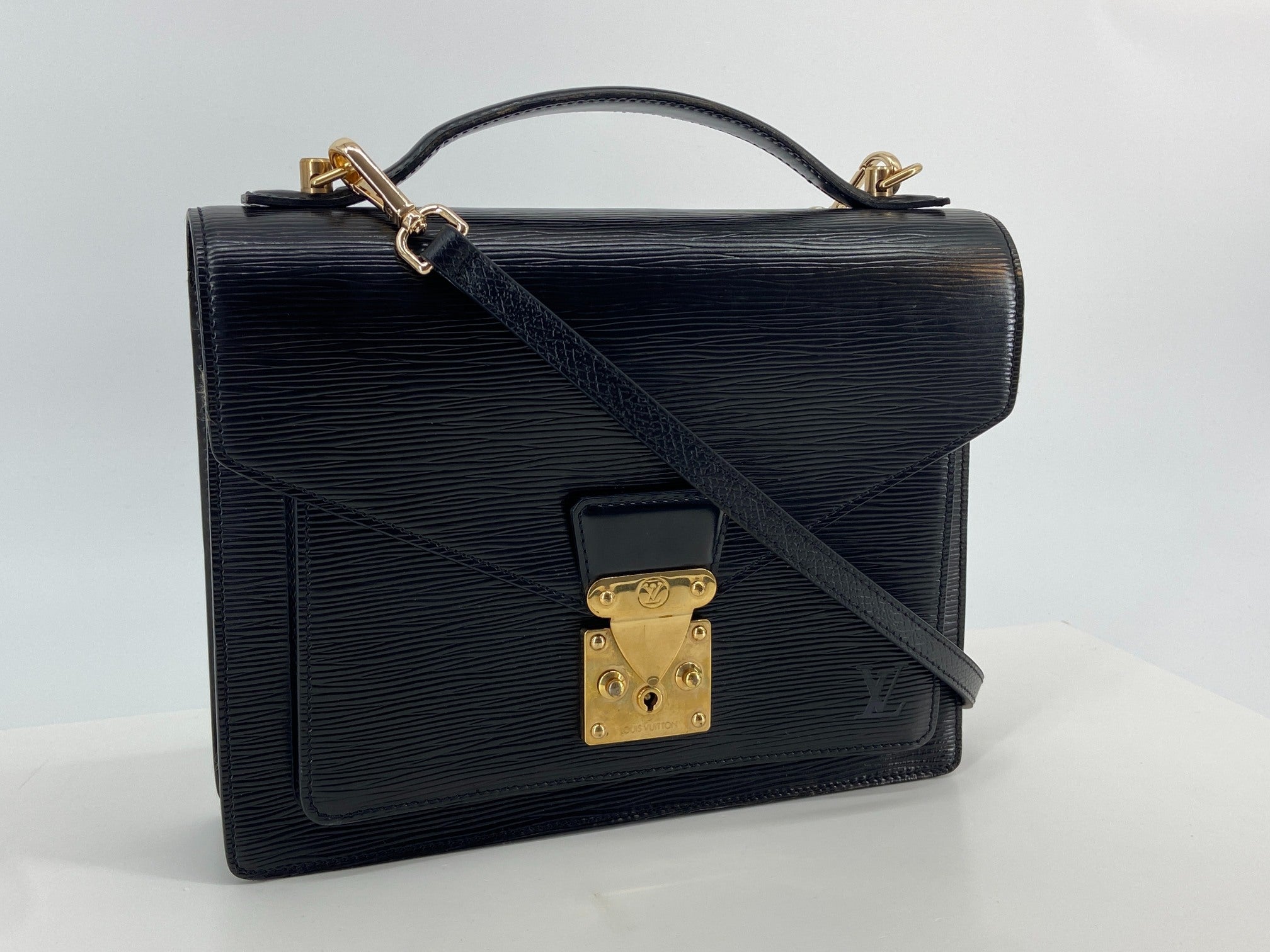 Louis Vuitton Monceau 28 Black Epi Leather