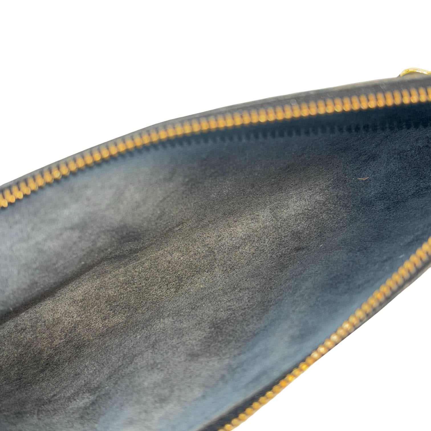 Louis Vuitton Pochette Accessoires Black Epi Leather