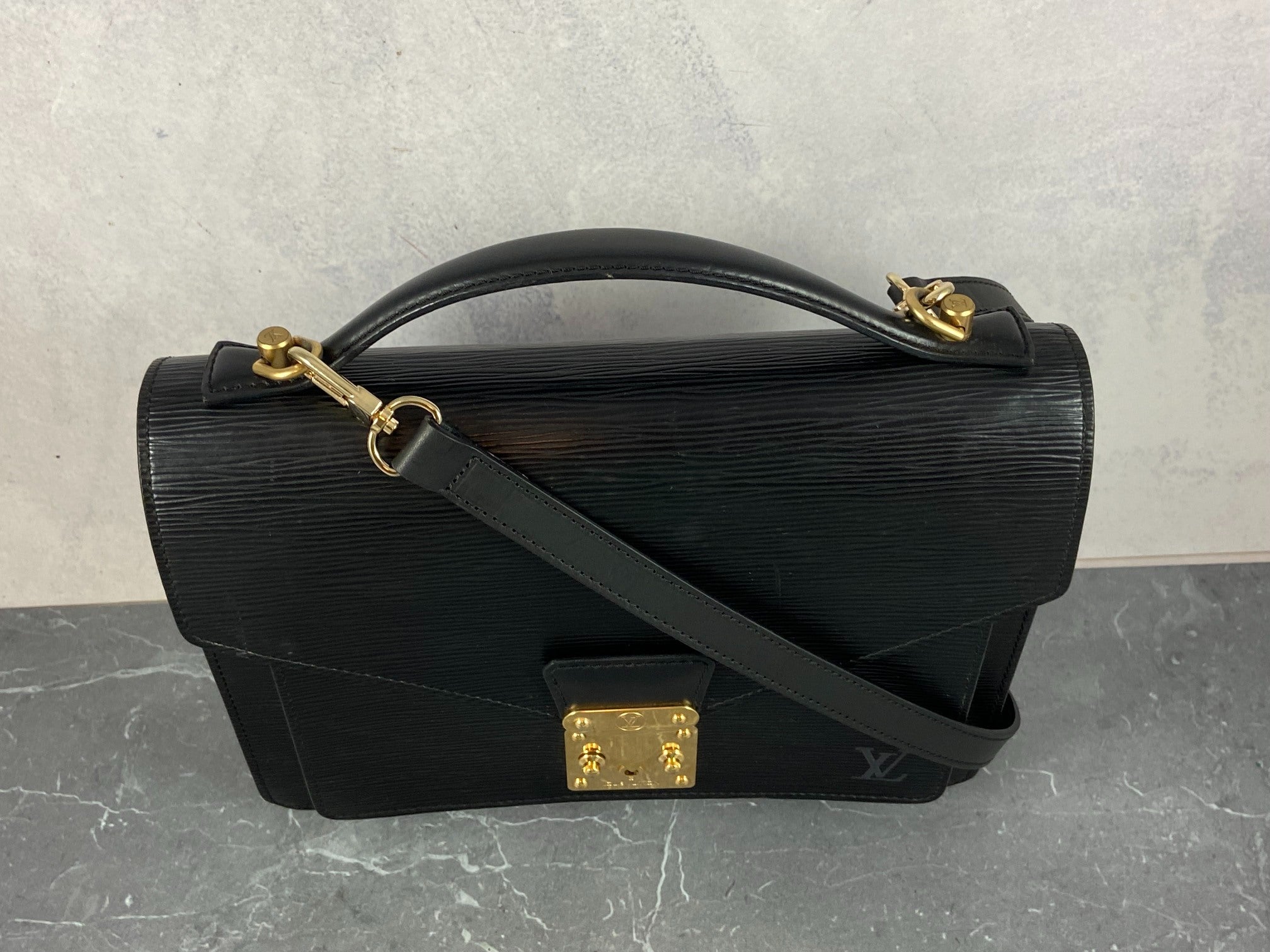 Louis Vuitton Monceau 28 Black Epi Leather