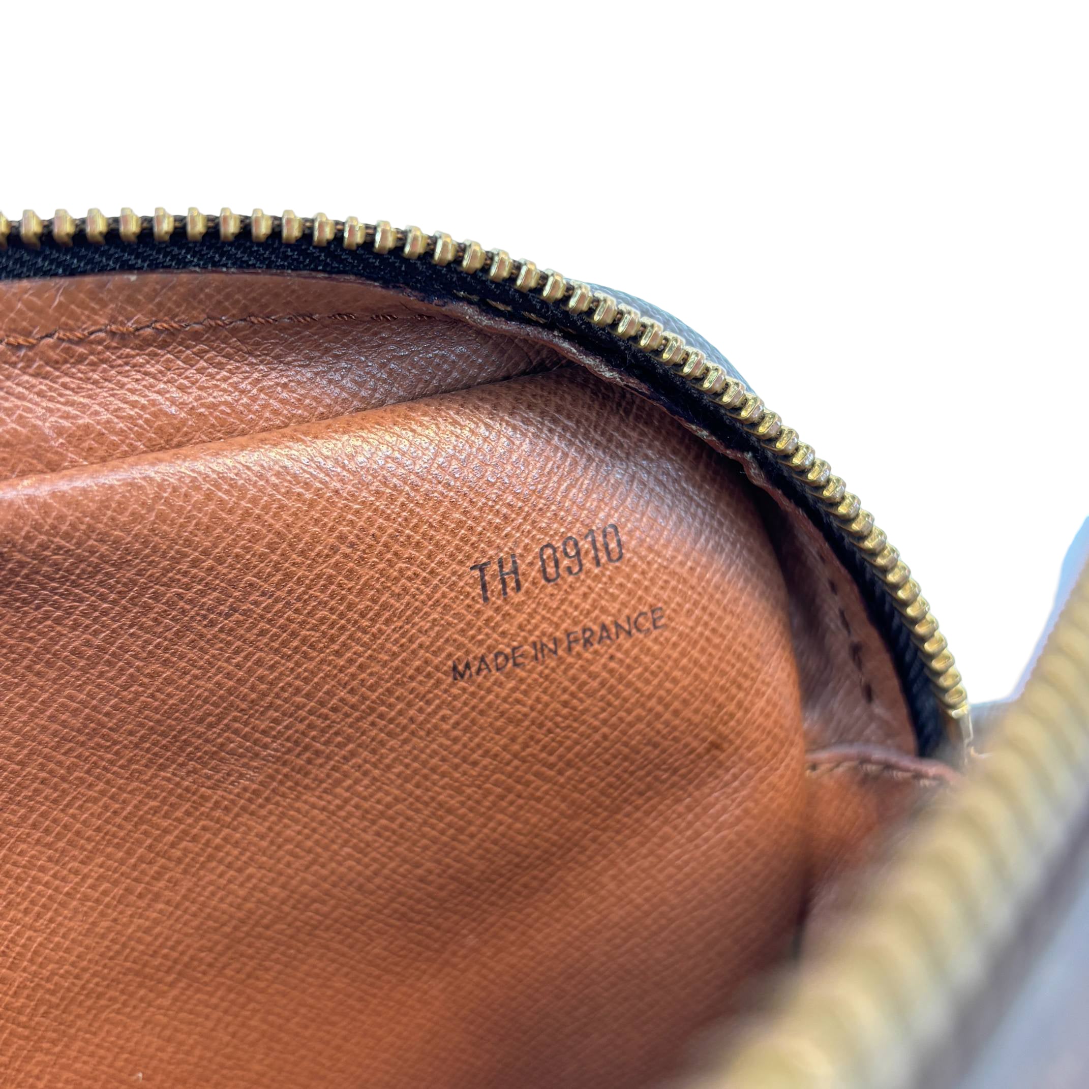 Louis Vuitton Marly Dragonne Clutch Monogram Canvas