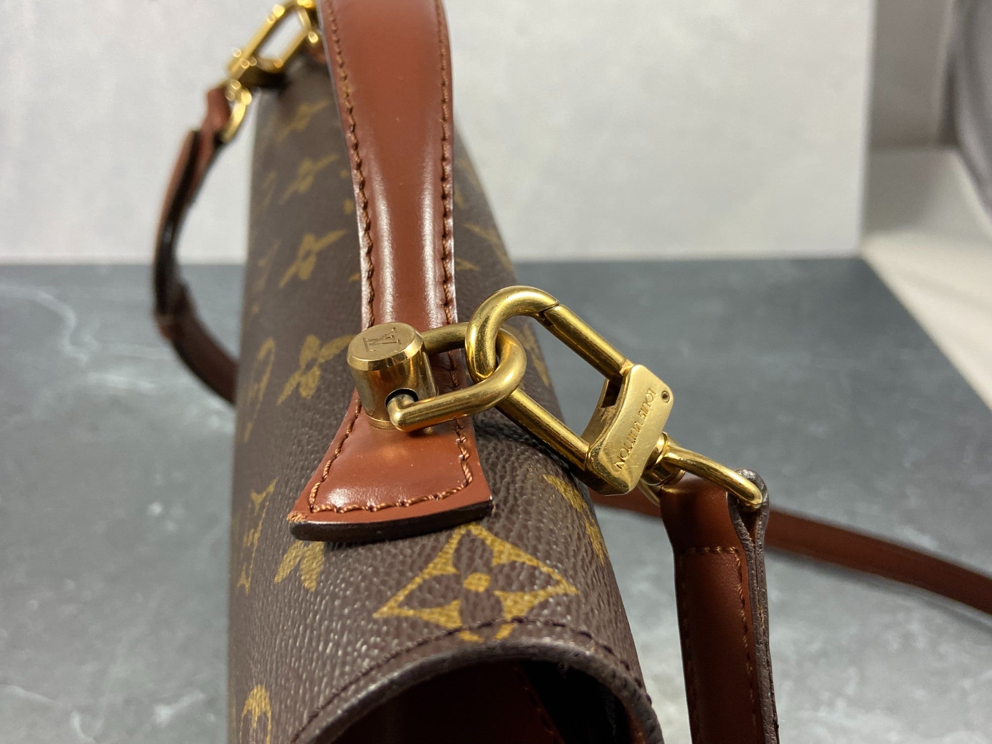 Louis Vuitton Monceau 26 Monogram Canvas