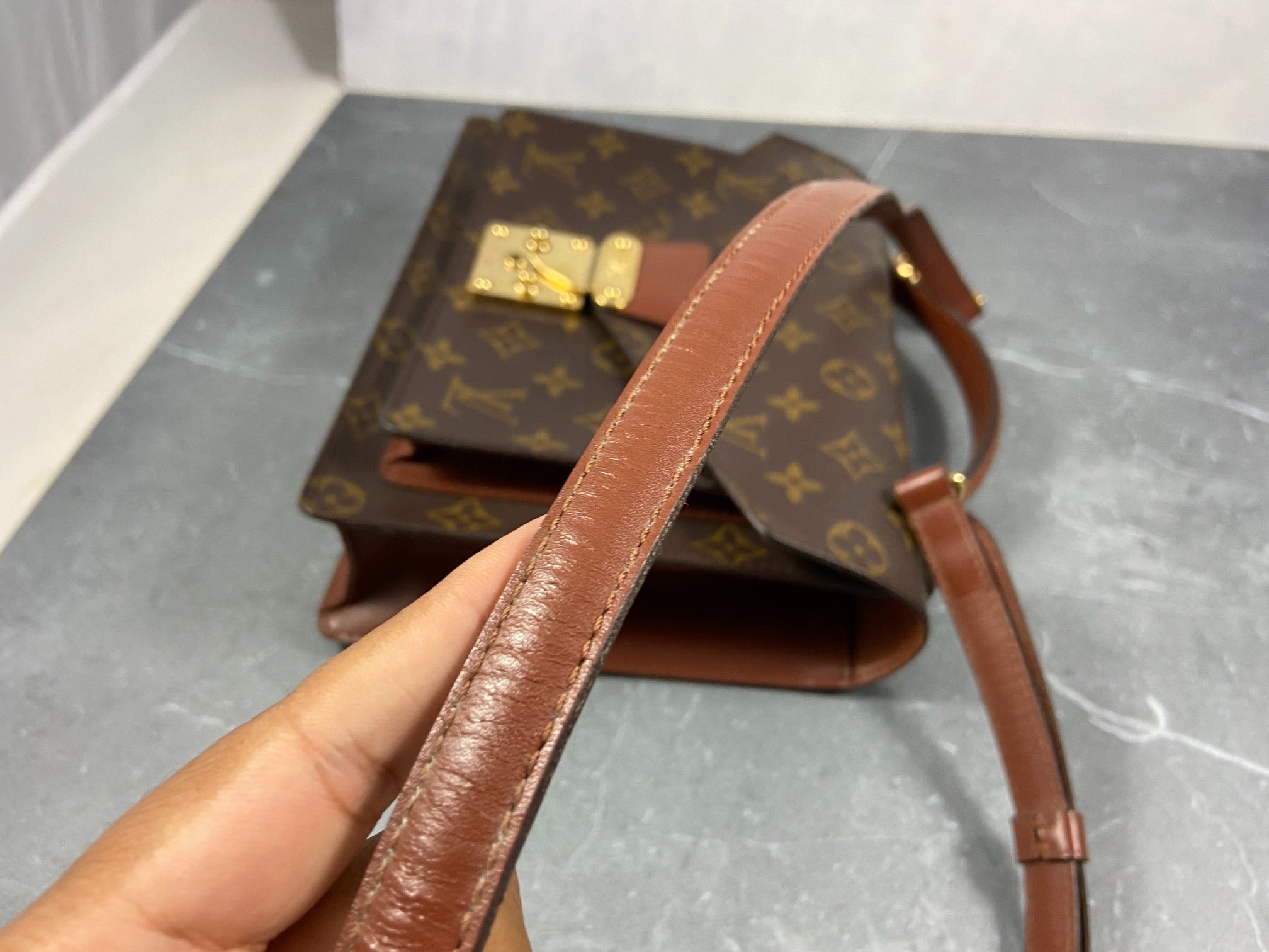 Louis Vuitton Monceau 26 Monogram Canvas