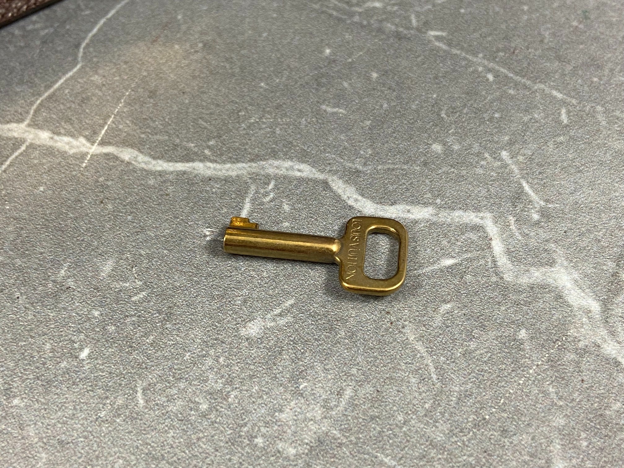 Louis Vuitton Monceau 26 Monogram Canvas