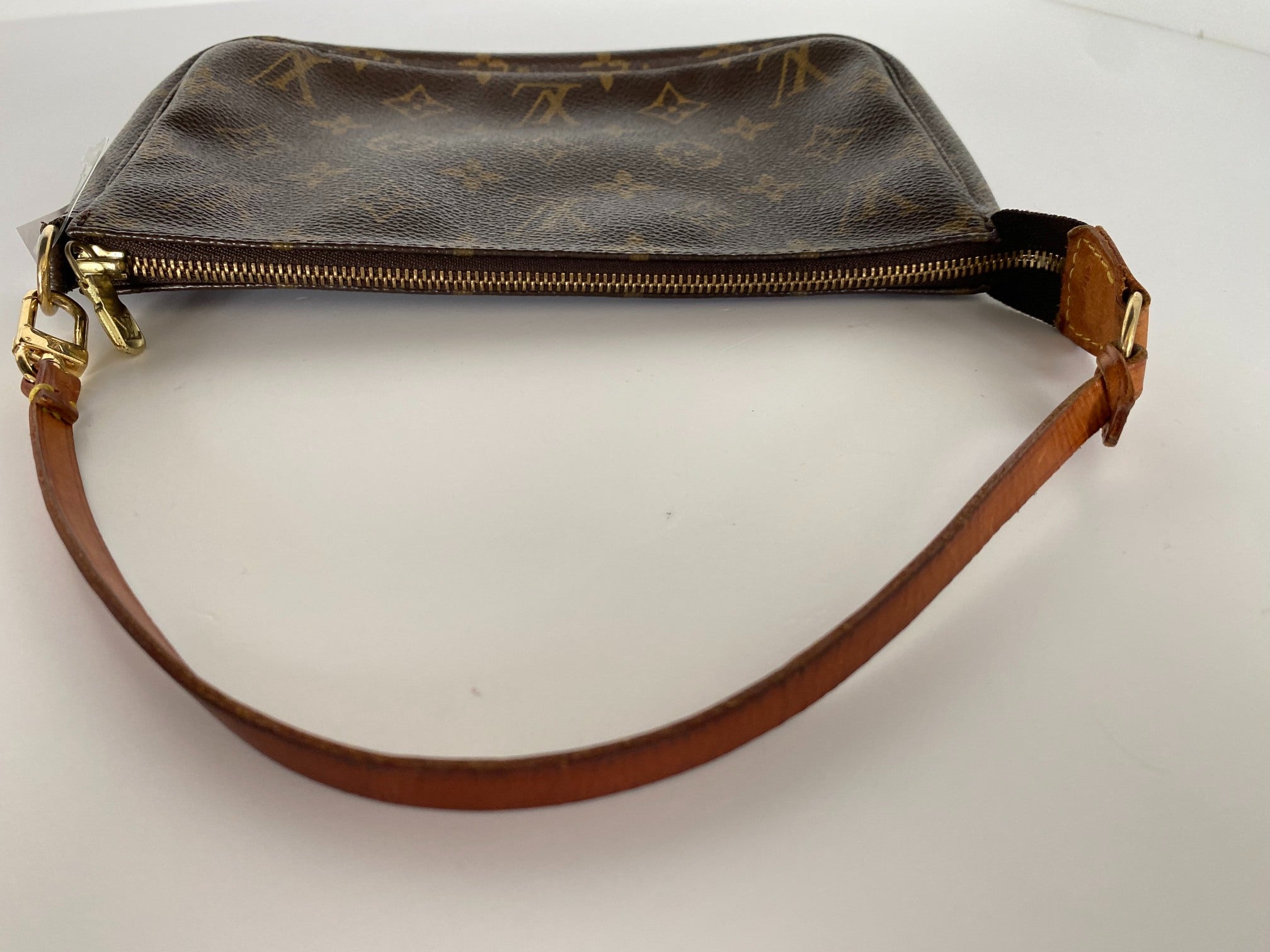 Louis Vuitton Pochette Accessoires Monogram Canvas