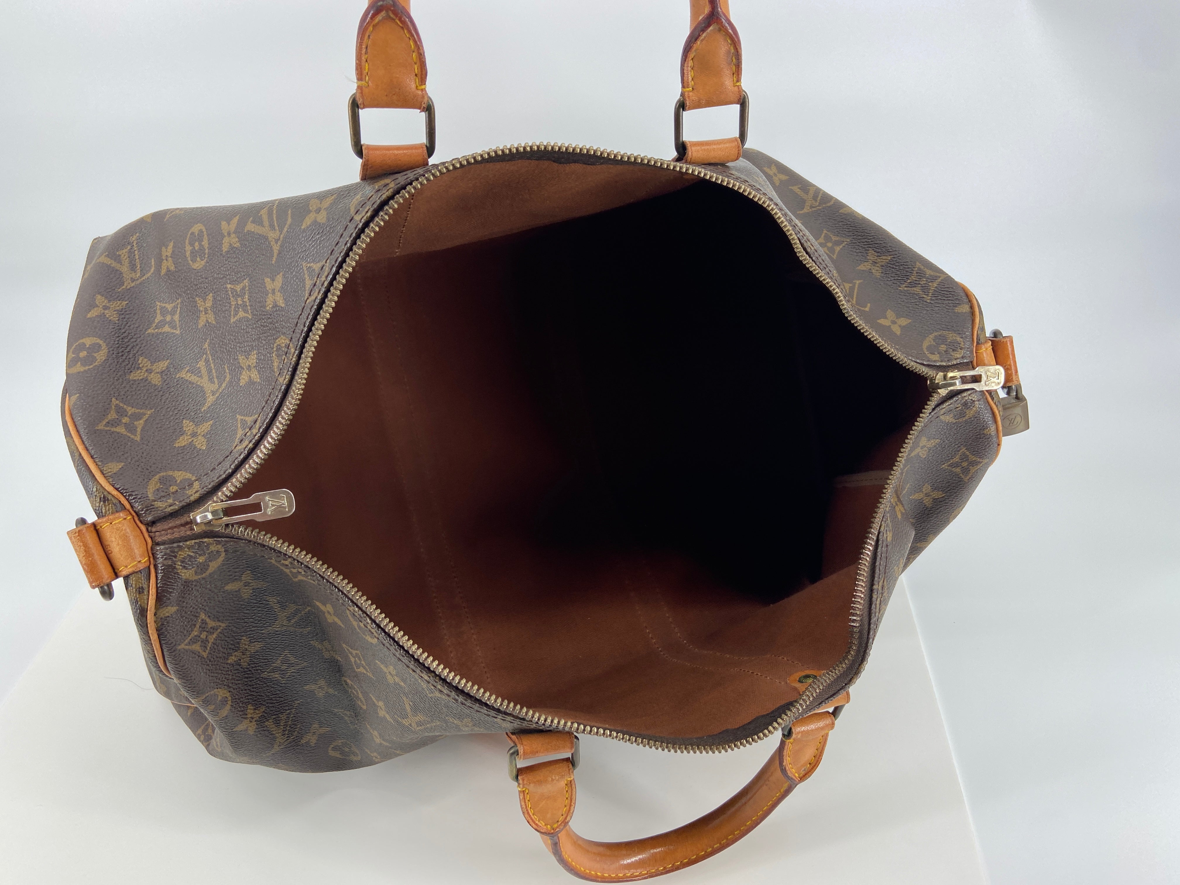 Louis Vuitton Keepall 50 Bandoulière Monogram Canvas