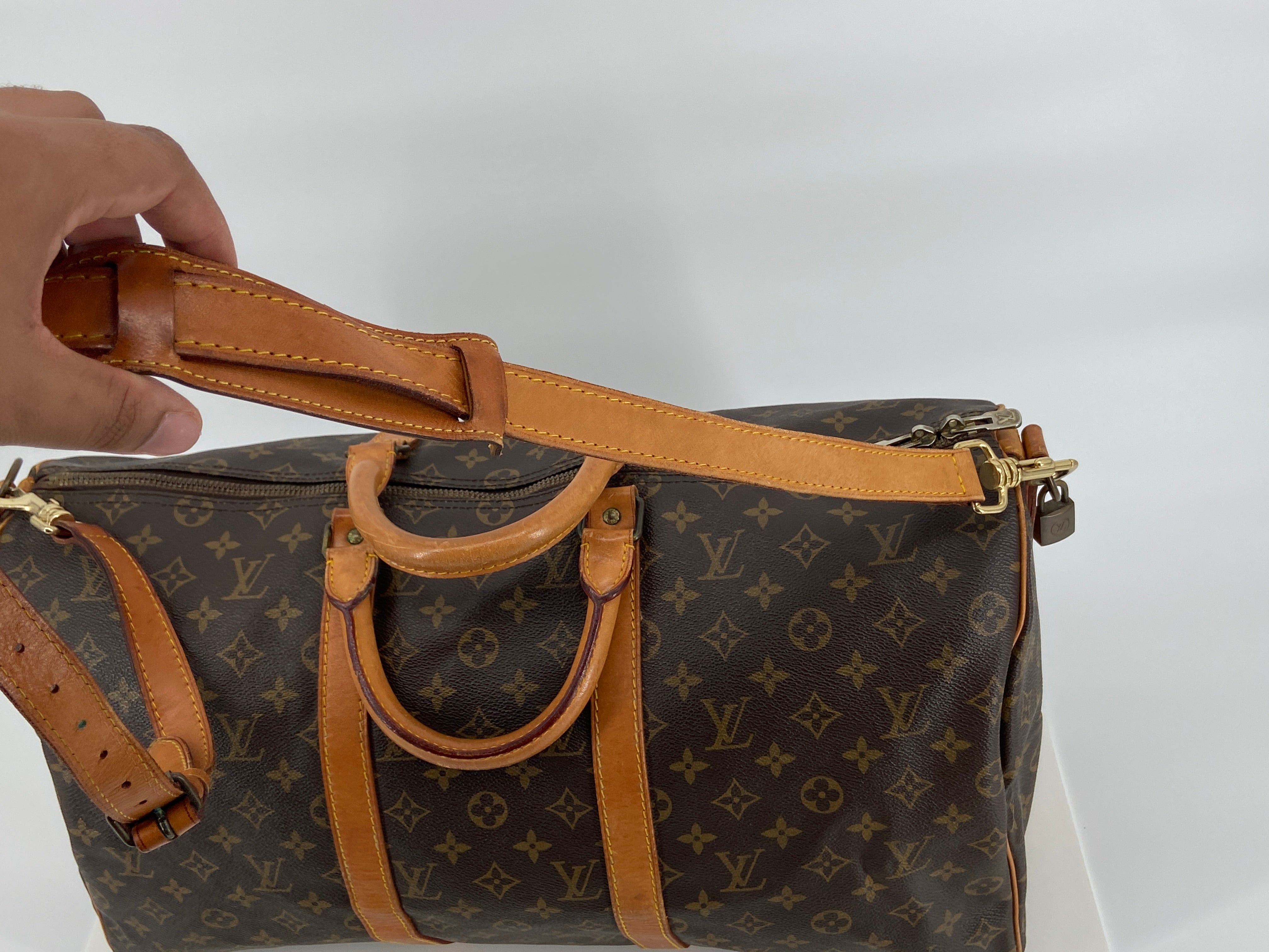 Louis Vuitton Keepall 50 Bandoulière Monogram Canvas