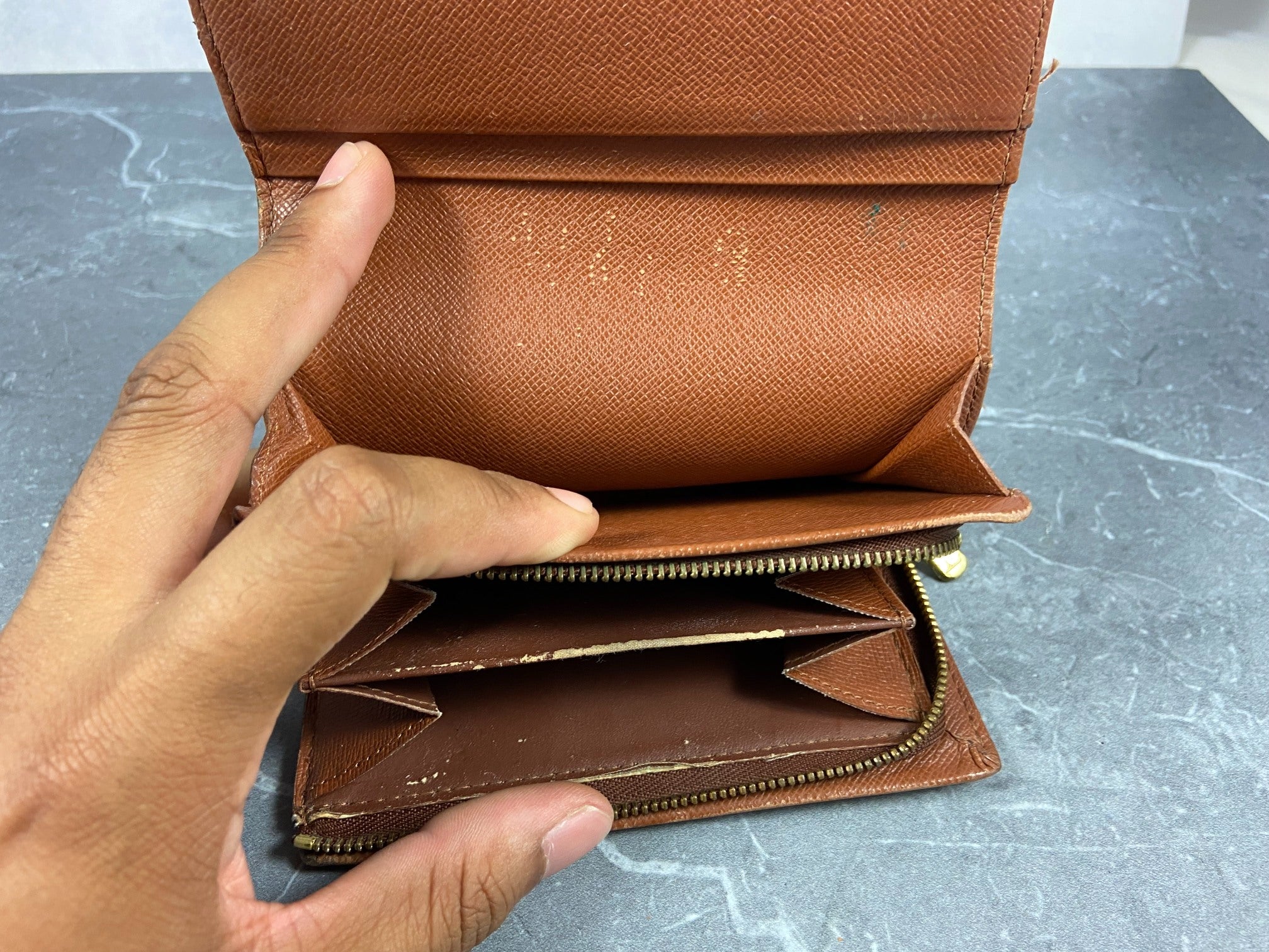 Louis Vuitton Porte-Monnaie Tresor Monogram Canvas