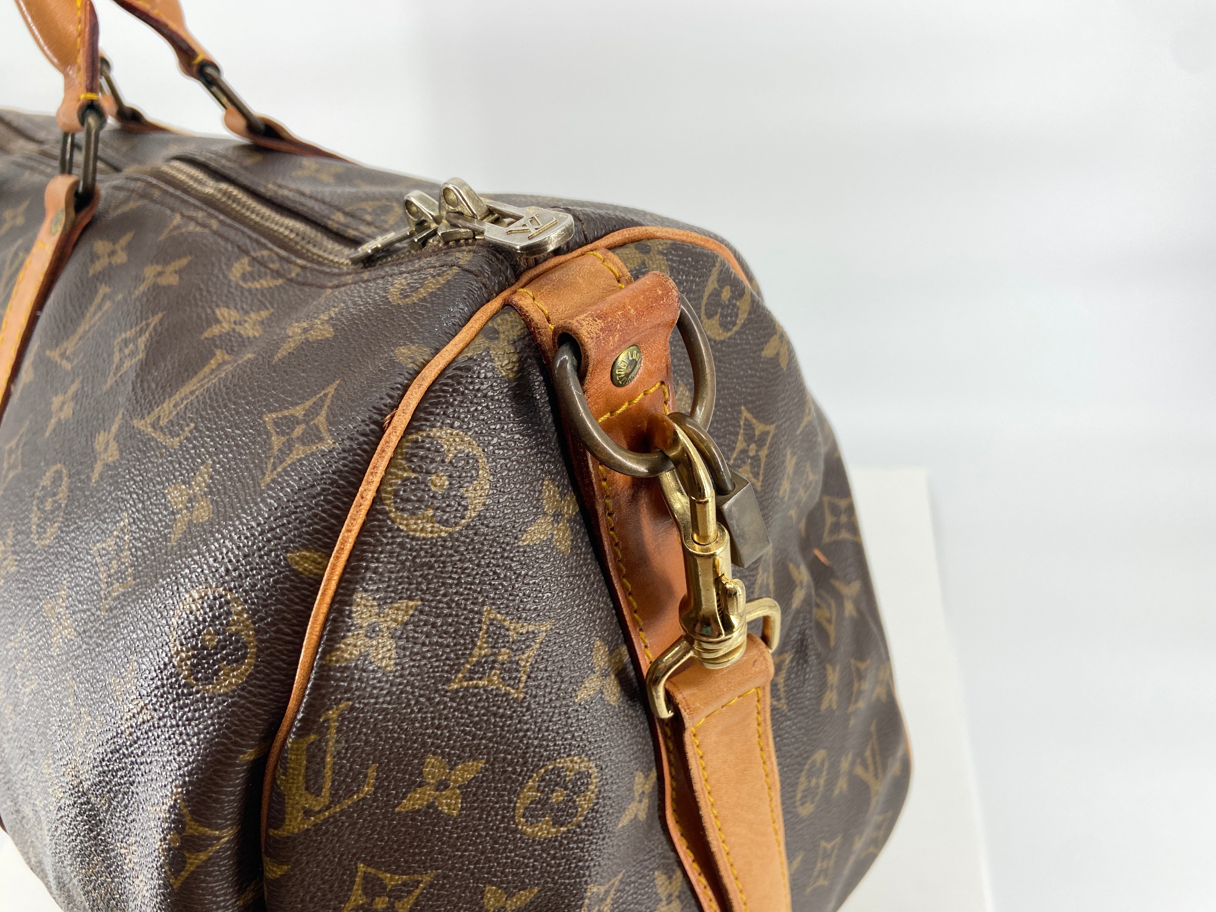 Louis Vuitton Keepall 50 Bandoulière Monogram Canvas