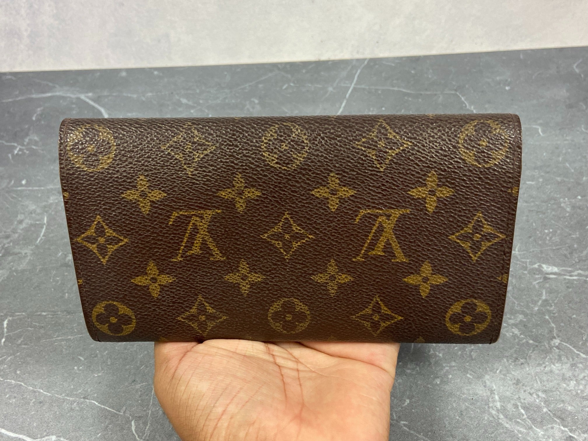 Louis Vuitton Sarah Wallet Monogram Canvas
