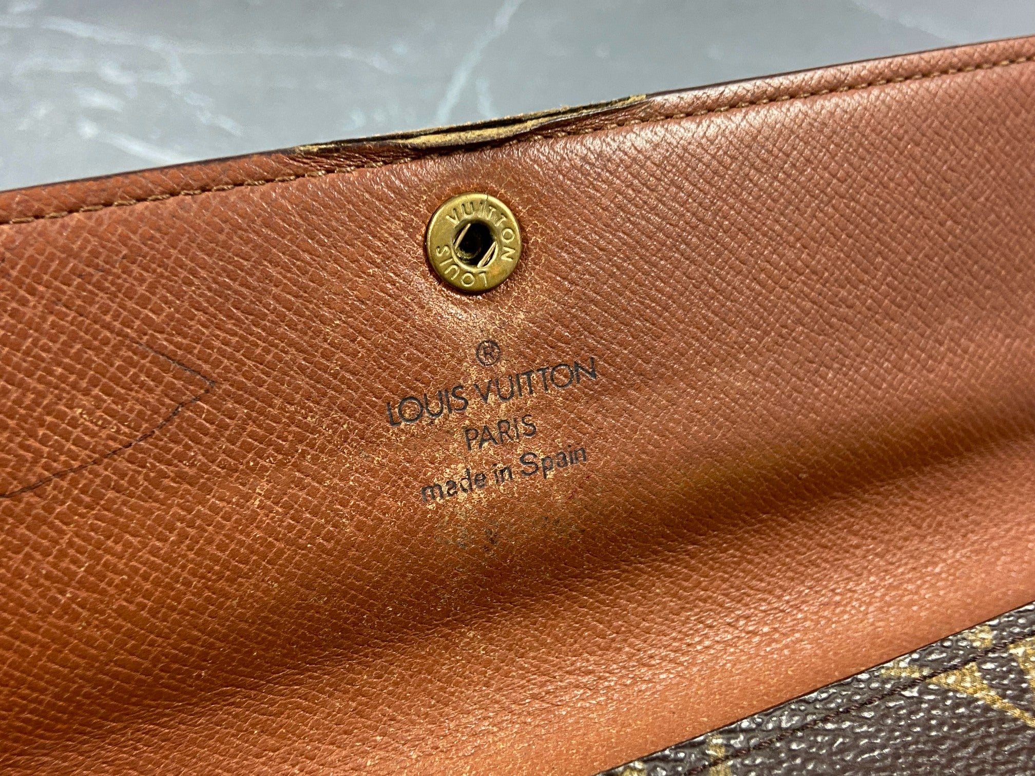 Louis Vuitton Sarah Wallet Monogram Canvas