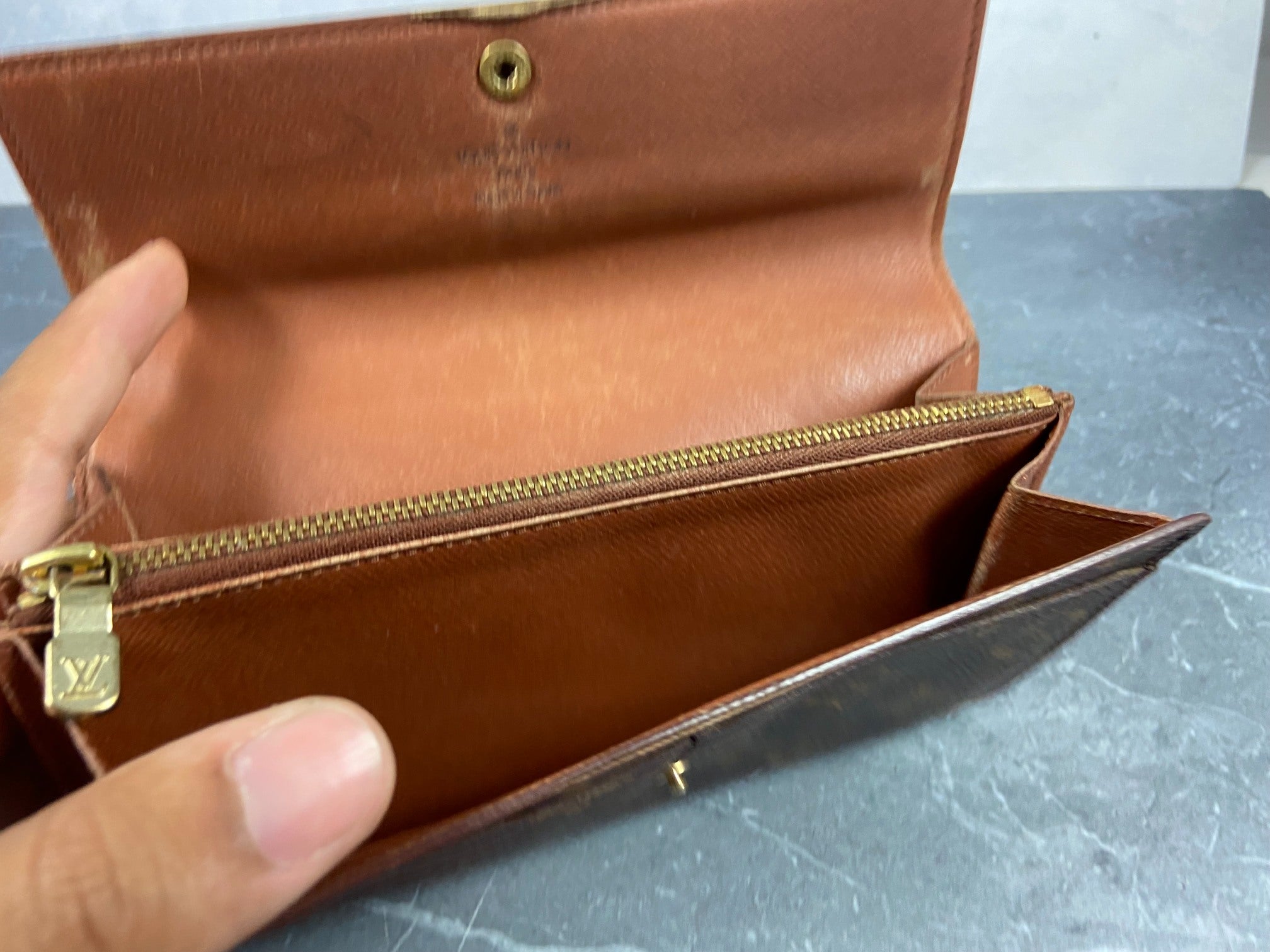 Louis Vuitton Sarah Wallet Monogram Canvas