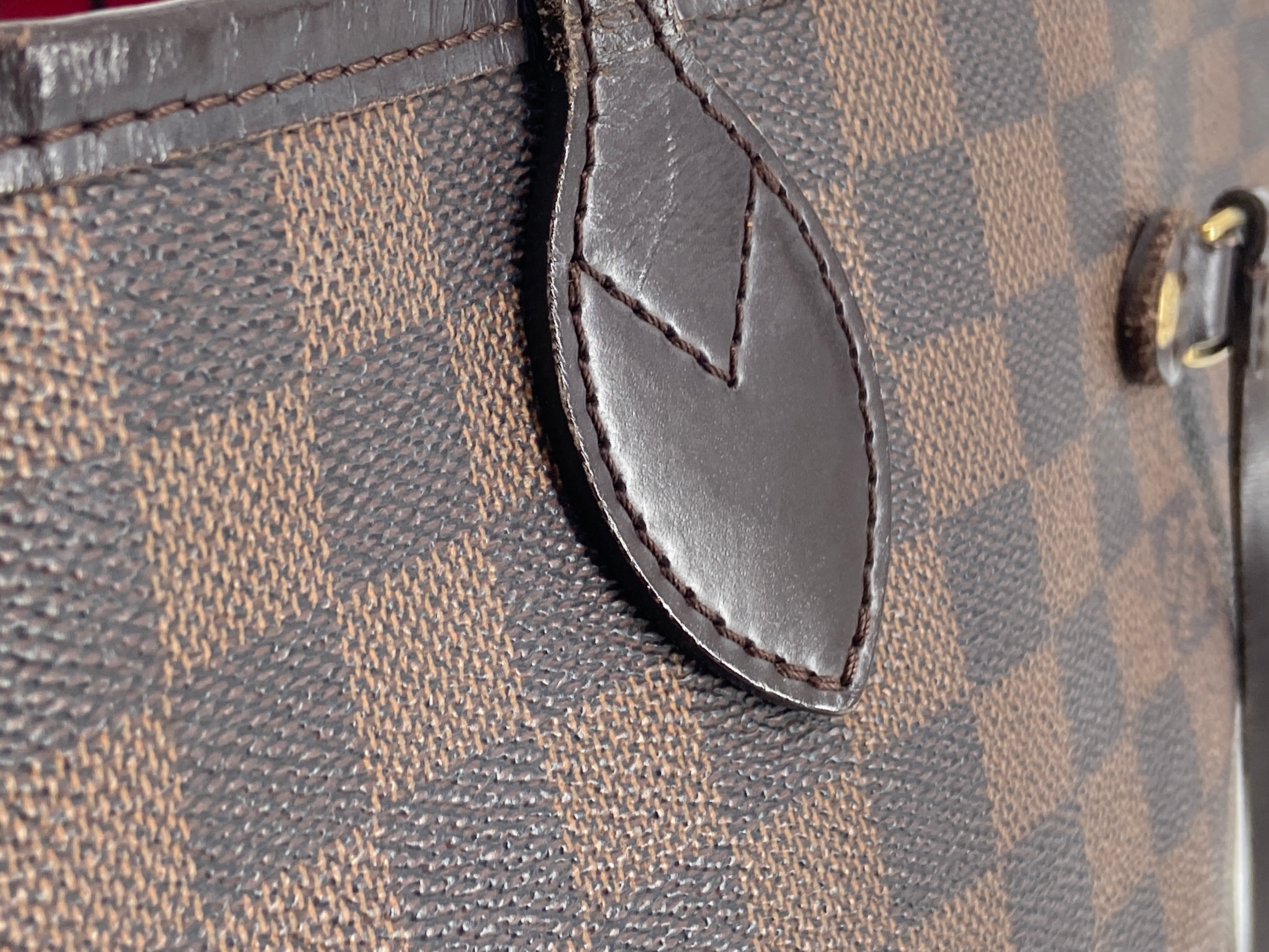 Louis Vuitton Neverfull MM Damier Ebene Canvas