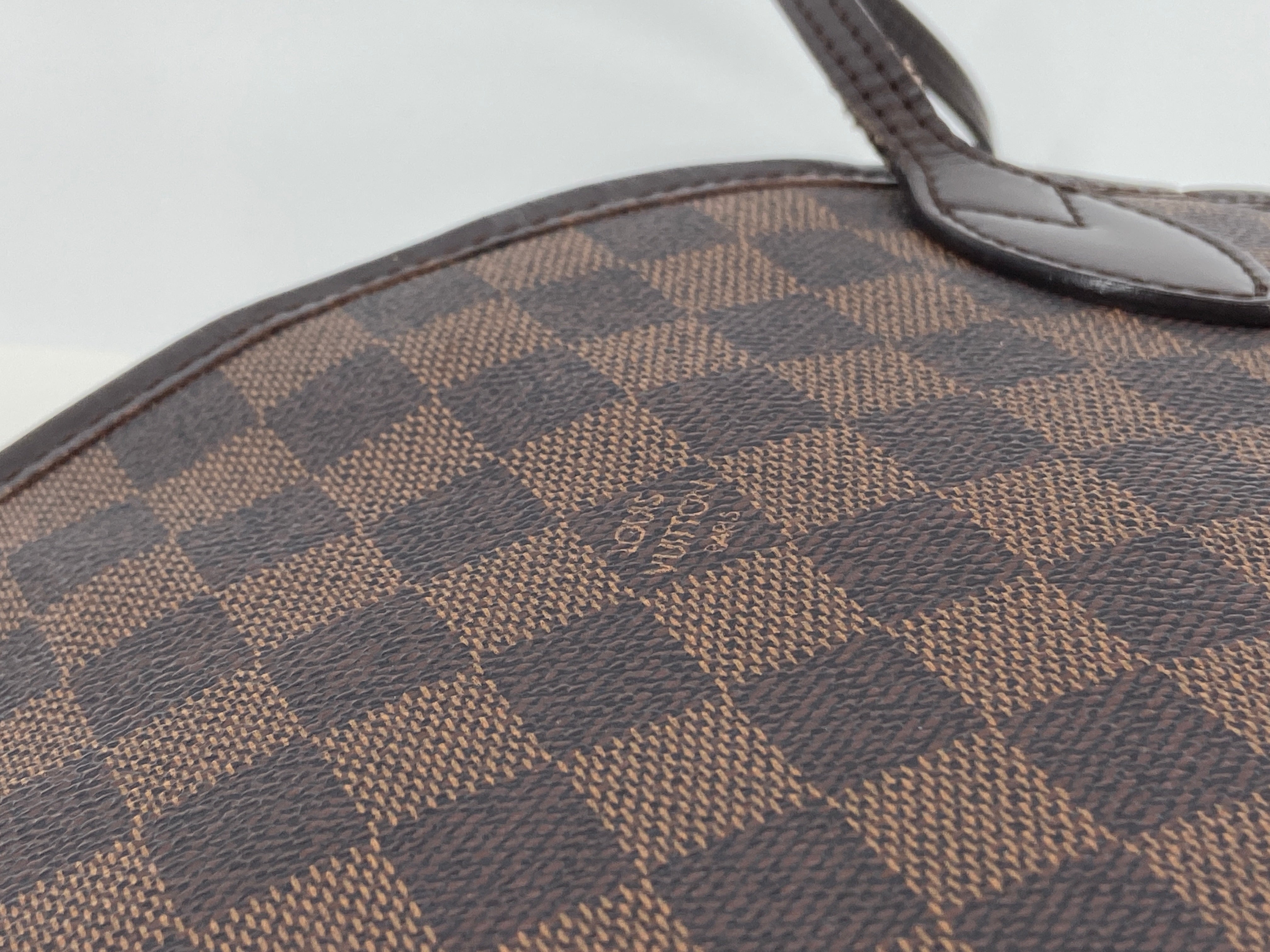 Louis Vuitton Neverfull MM Damier Ebene Canvas