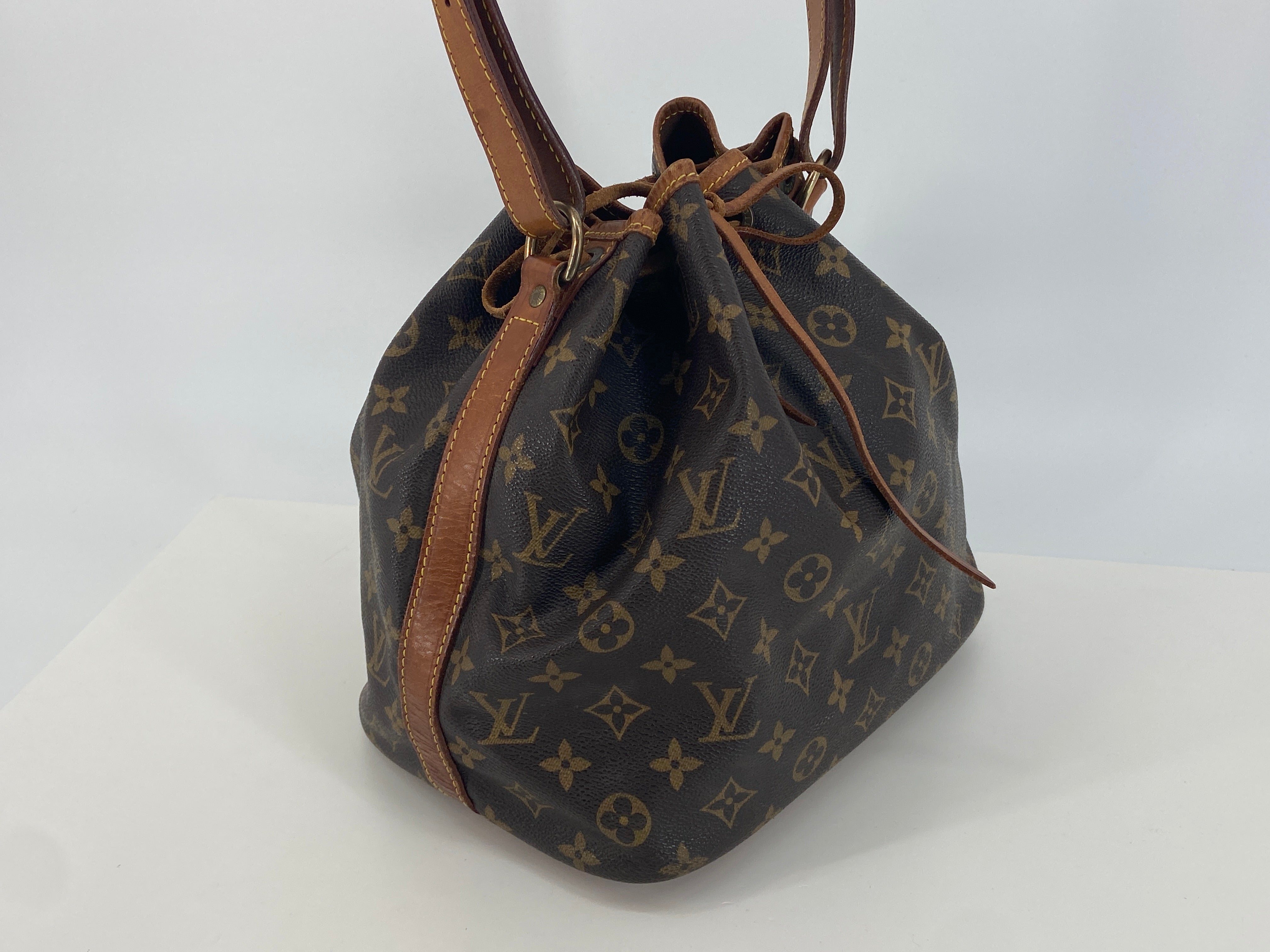 Louis Vuitton Sac Noé Petit Monogram Canvas