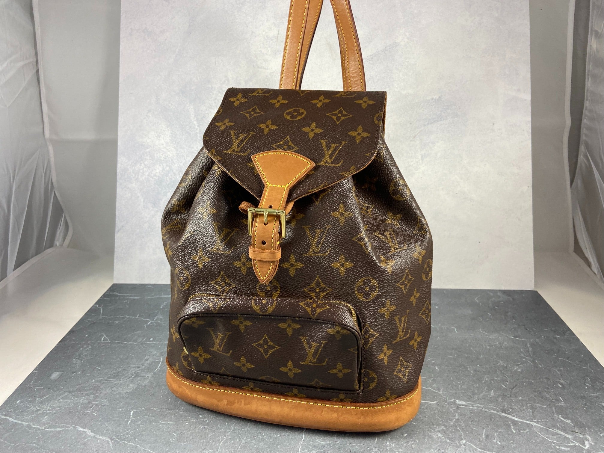 Louis Vuitton Montsouris MM Backpack Monogram Canvas