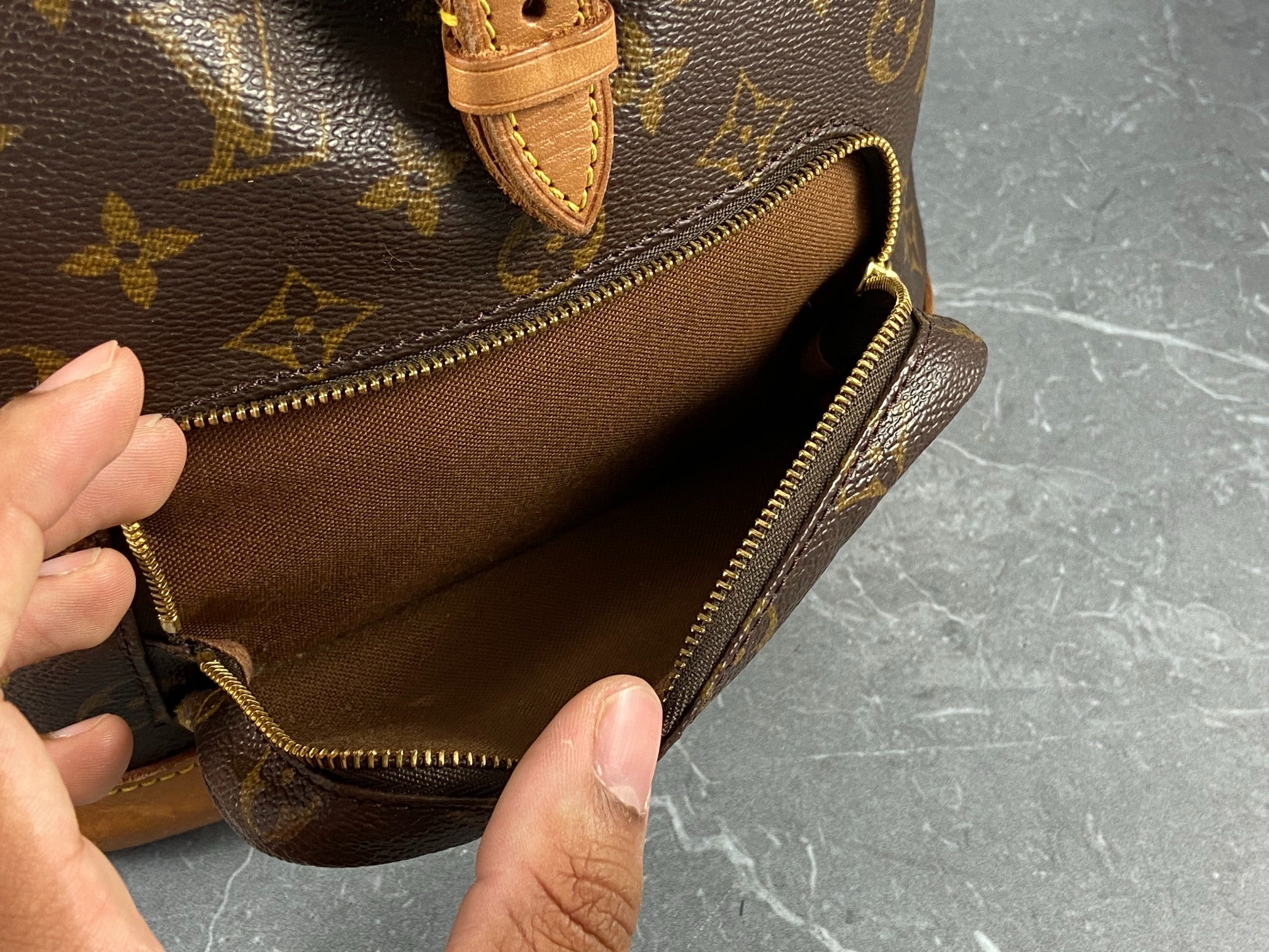 Louis Vuitton Montsouris MM Backpack Monogram Canvas