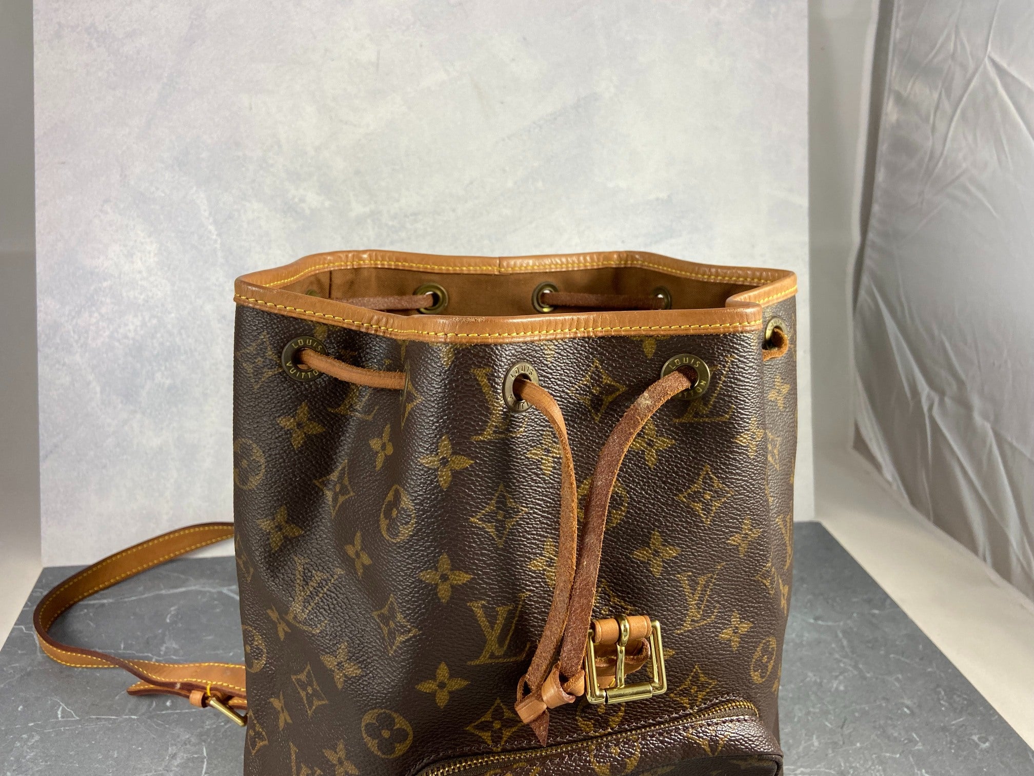 Louis Vuitton Montsouris MM Backpack Monogram Canvas