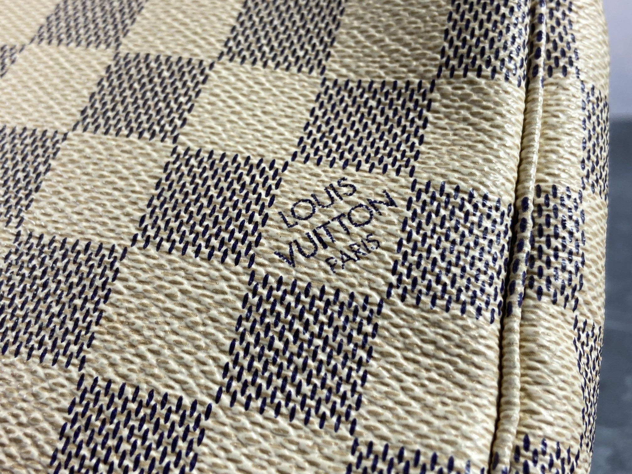 Louis Vuitton Pochette Accessoires Damier Azur Canvas