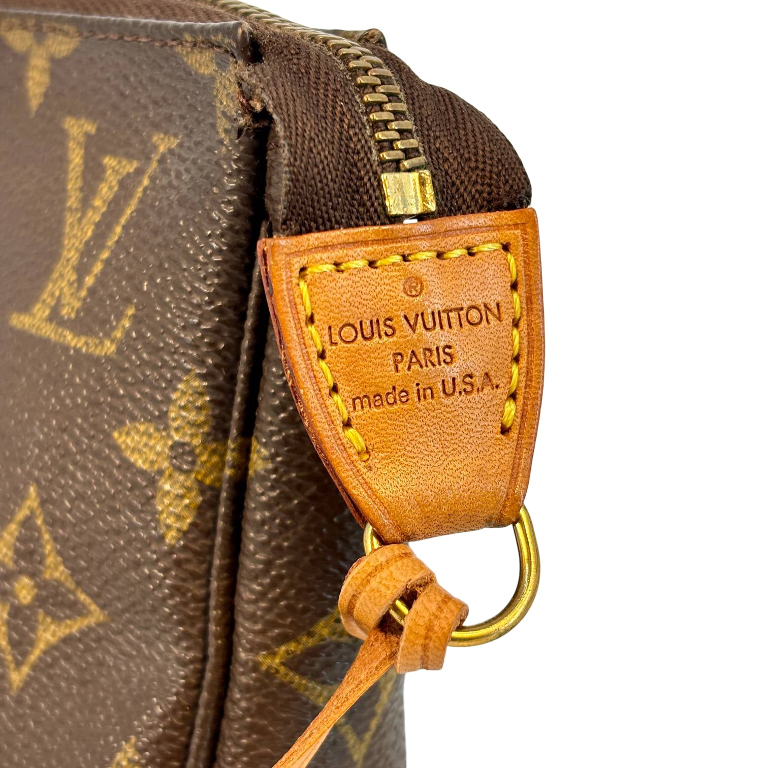 Louis Vuitton Pochette Accessoires Braun Monogram Canvas