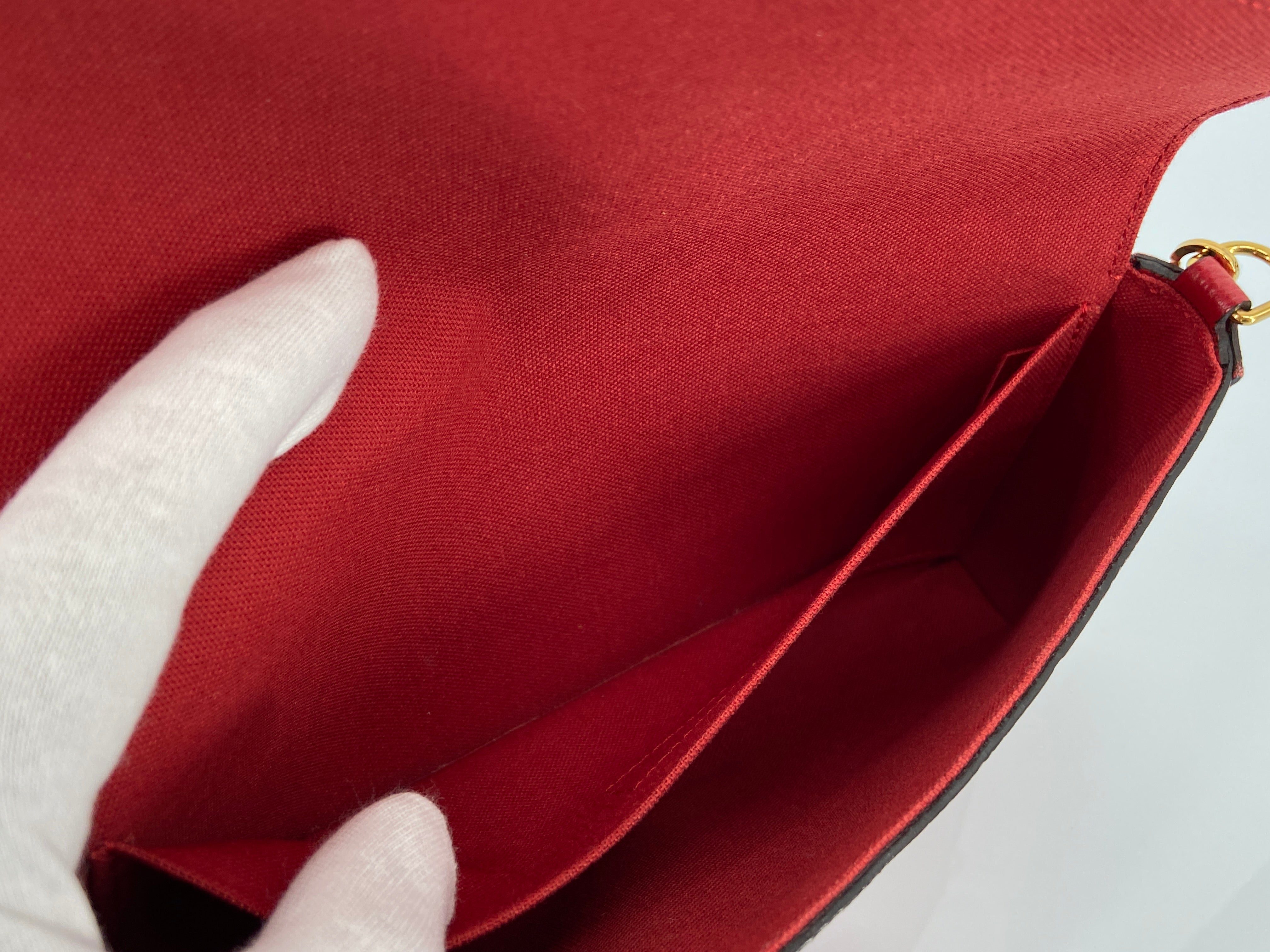 Louis Vuitton Félicie Pochette Red Empreinte Leather incl. Dustbag