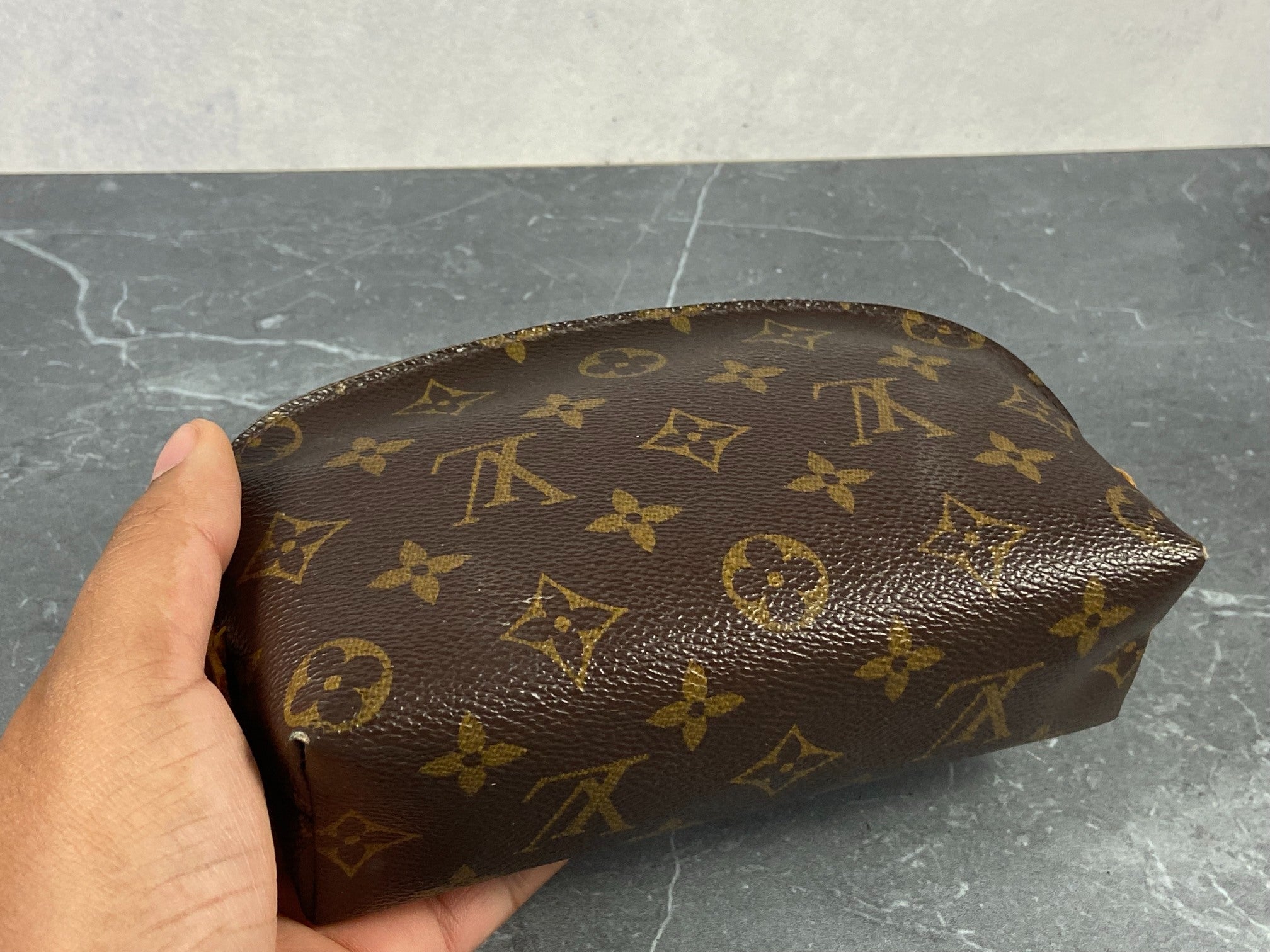 Louis Vuitton Pochette Cosmetique Monogram Canvas