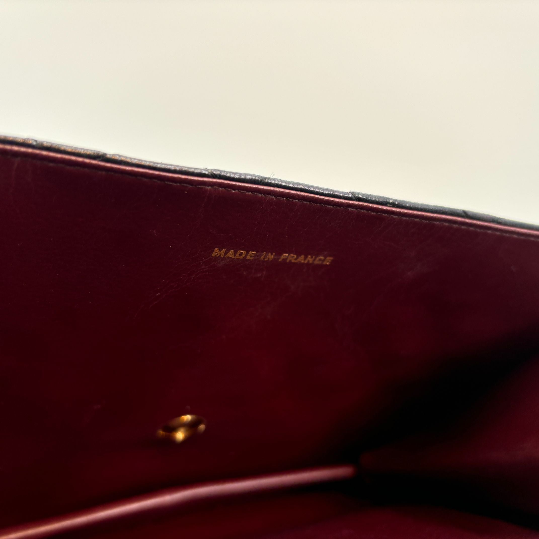 Chanel Single Flap Bag Push-Lock Black Matelassé Leather incl. Dustbag