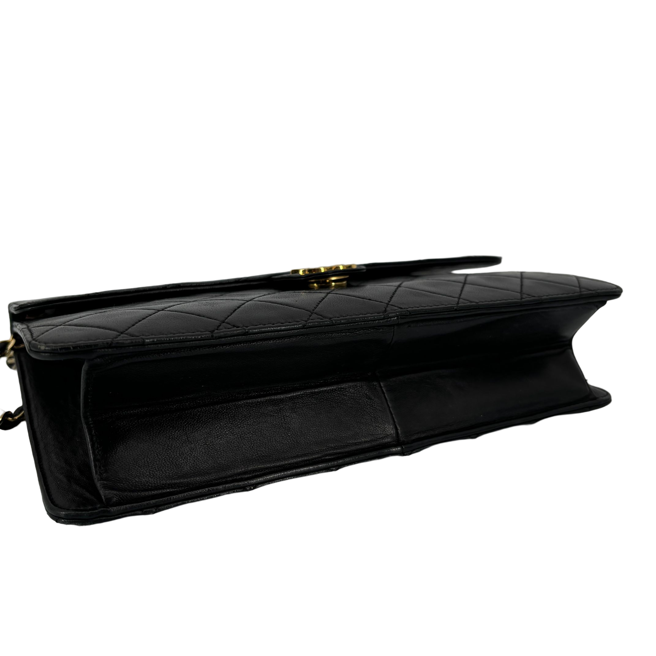 Chanel Single Flap Bag Push-Lock Black Matelassé Leather incl. Dustbag