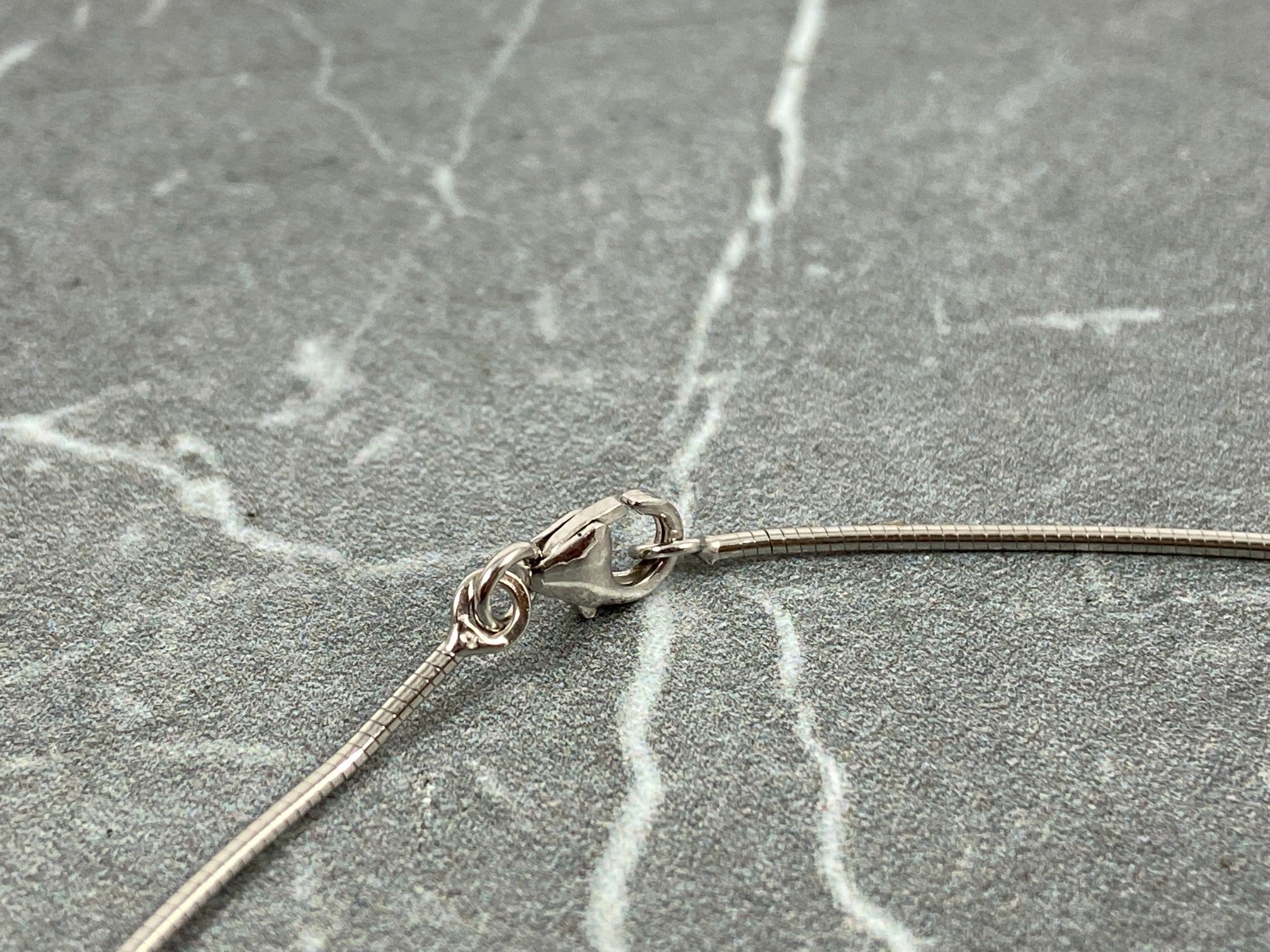 Hermès Cage d'H Necklace Silver / Pink incl. Box