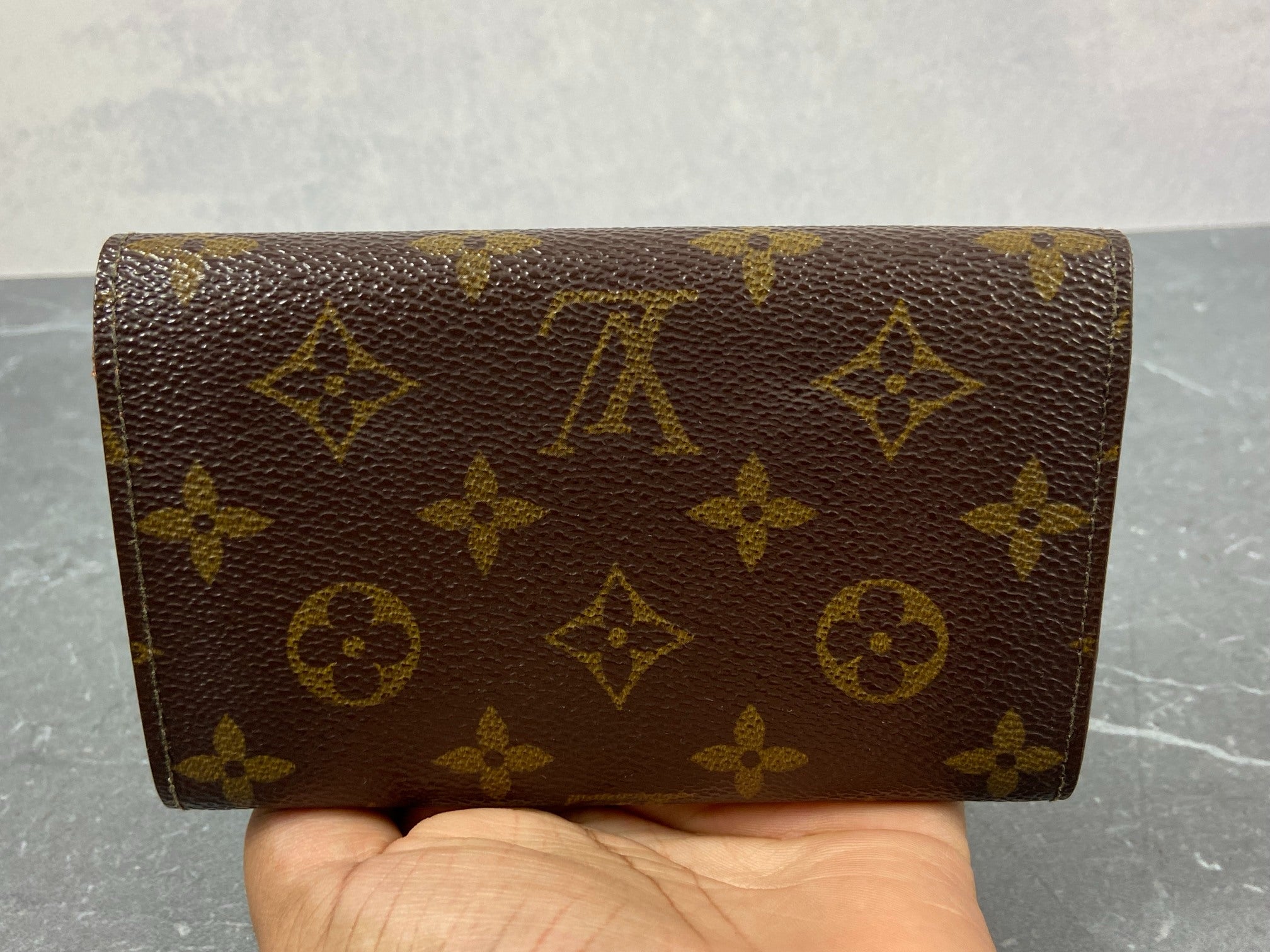 Louis Vuitton Porte-Monnaie Tresor Monogram Canvas