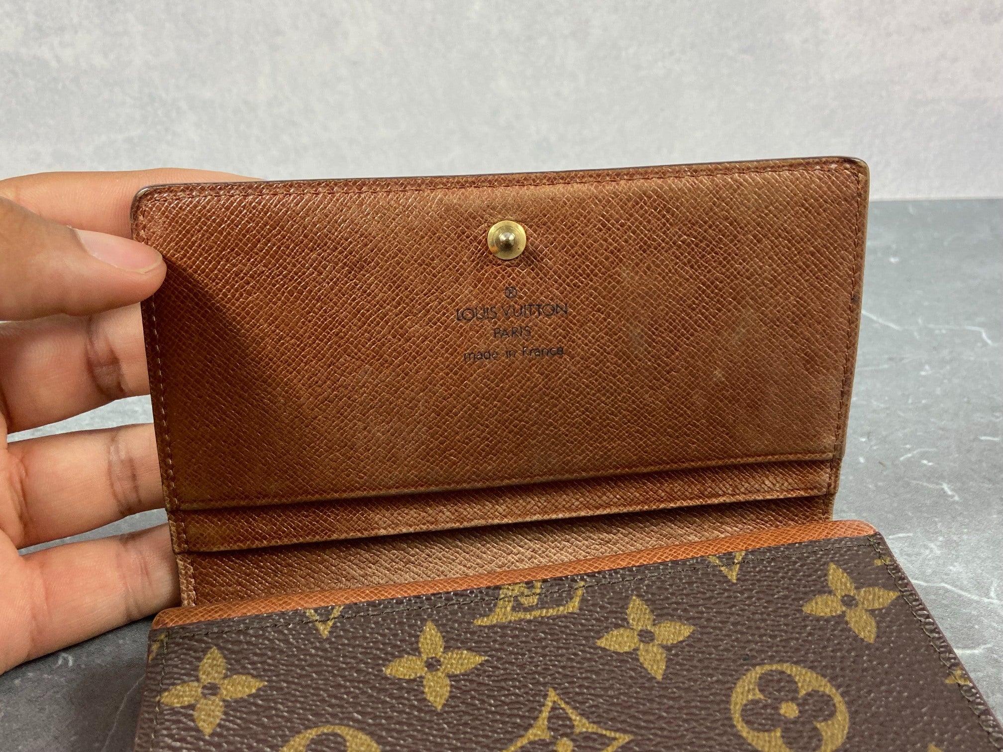 Louis Vuitton Porte-Monnaie Tresor Monogram Canvas