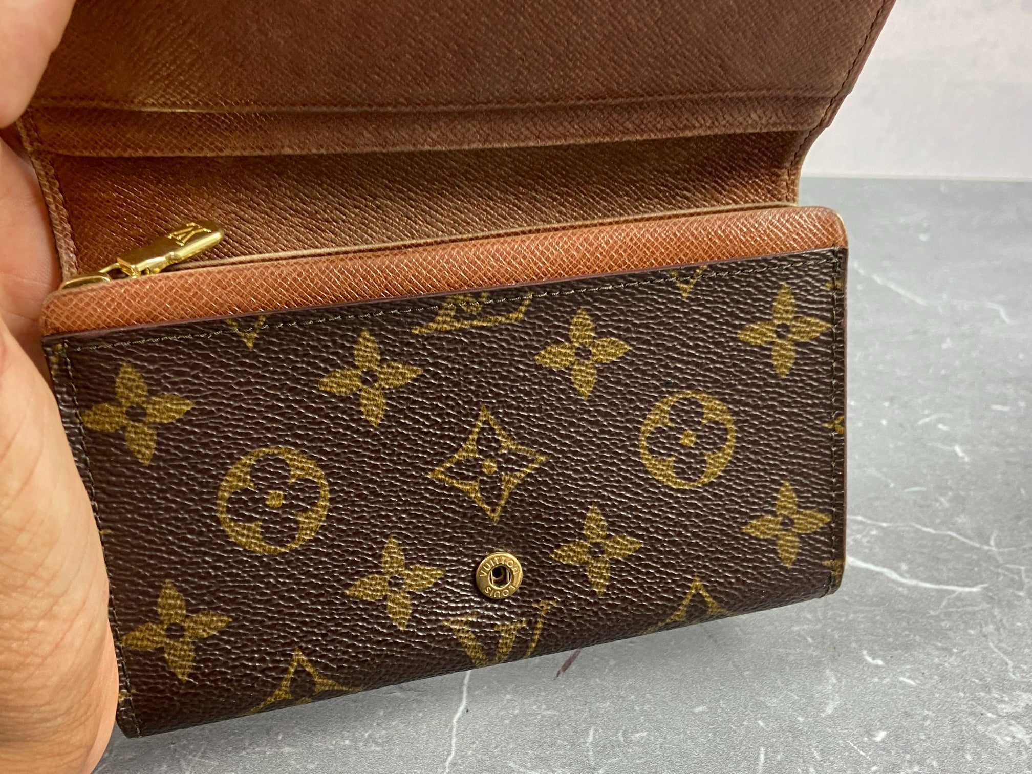 Louis Vuitton Porte-Monnaie Tresor Monogram Canvas