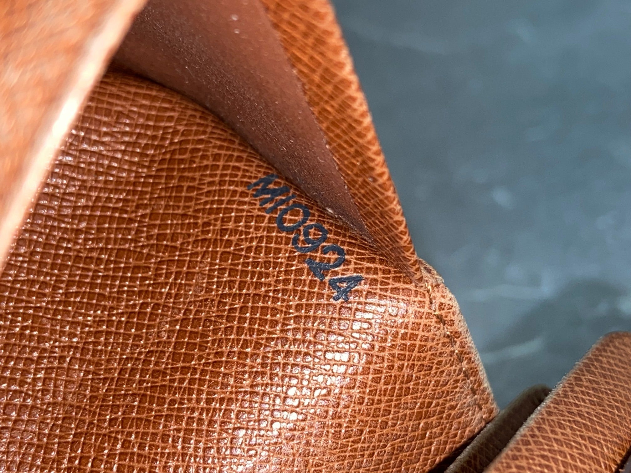 Louis Vuitton Porte-Monnaie Tresor Monogram Canvas