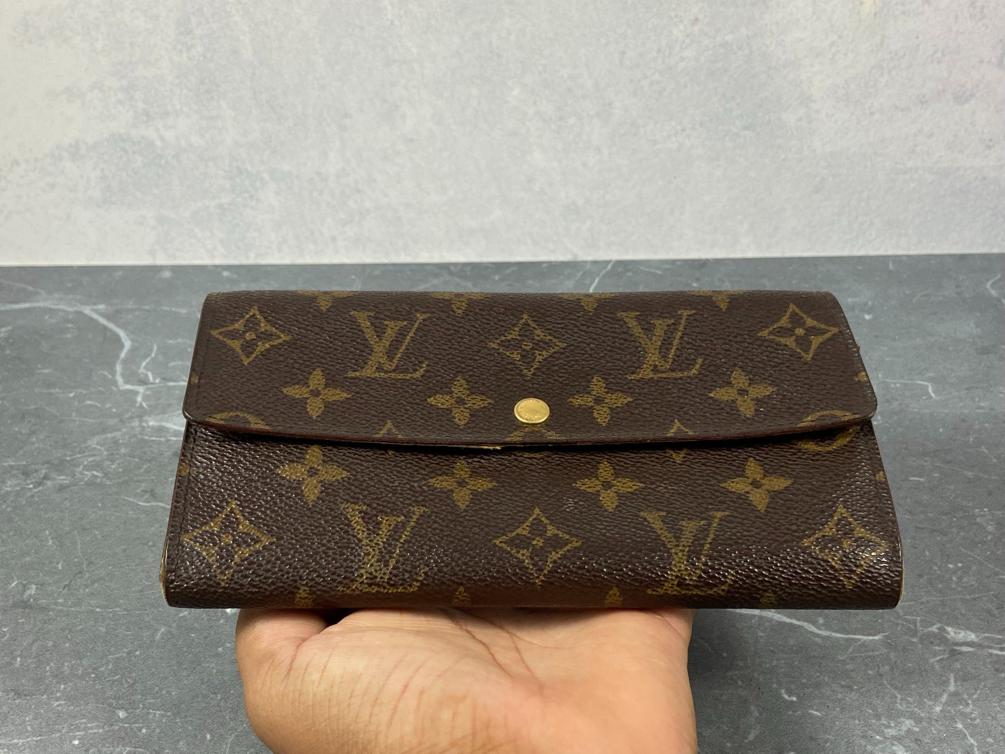 Louis Vuitton Sarah Wallet Monogram Canvas