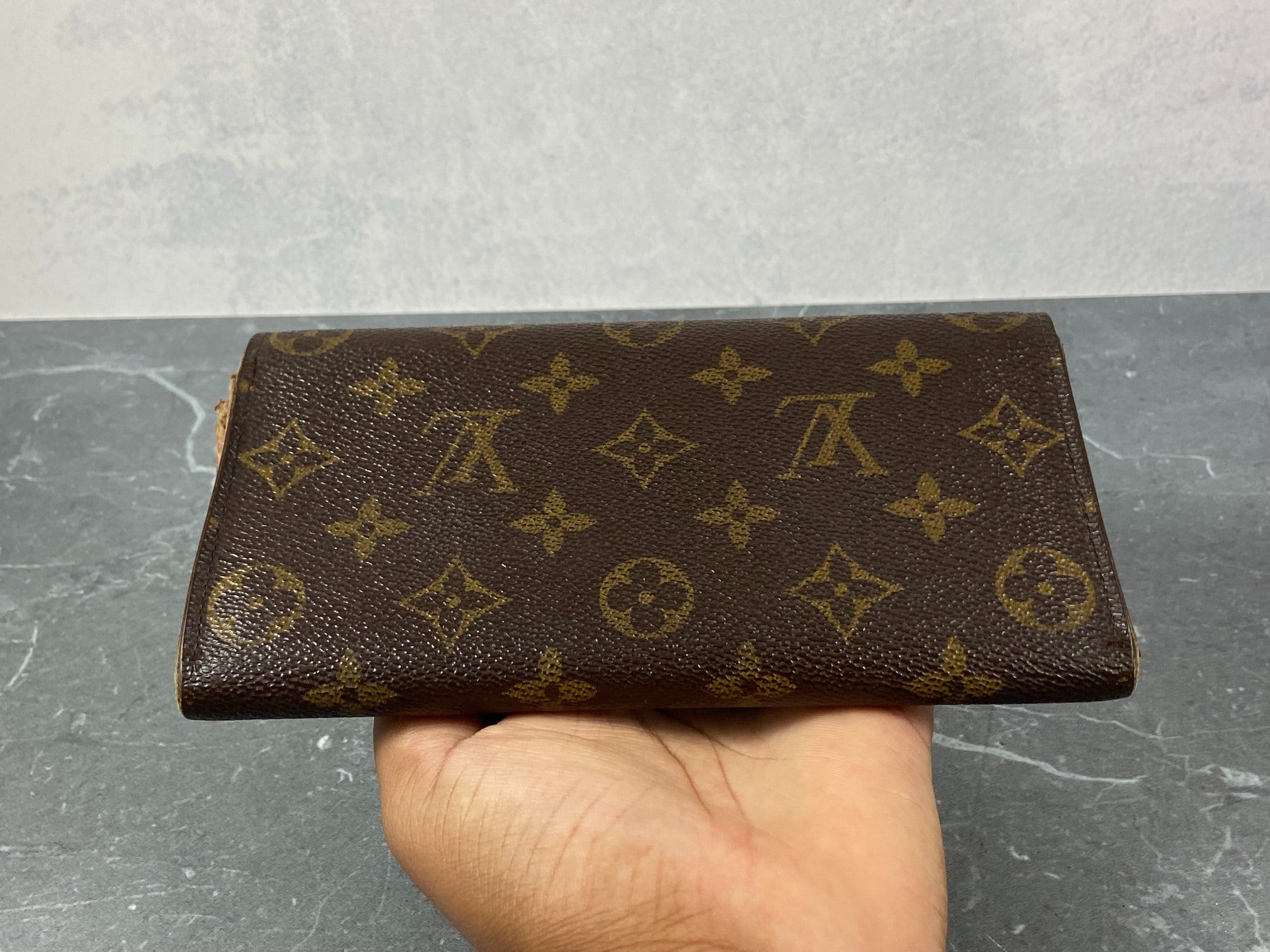 Louis Vuitton Sarah Wallet Monogram Canvas