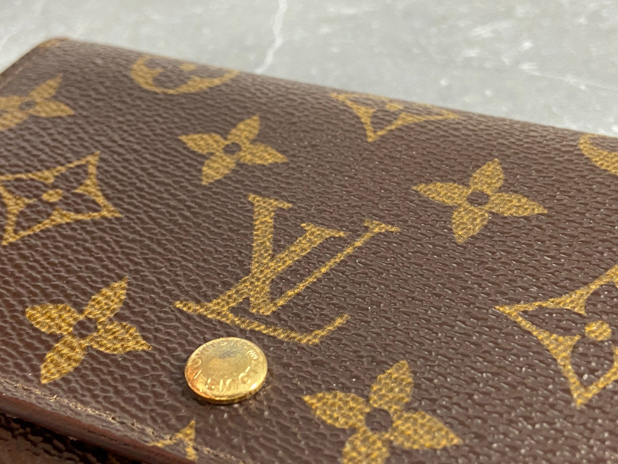 Louis Vuitton Porte-Monnaie Tresor Monogram Canvas