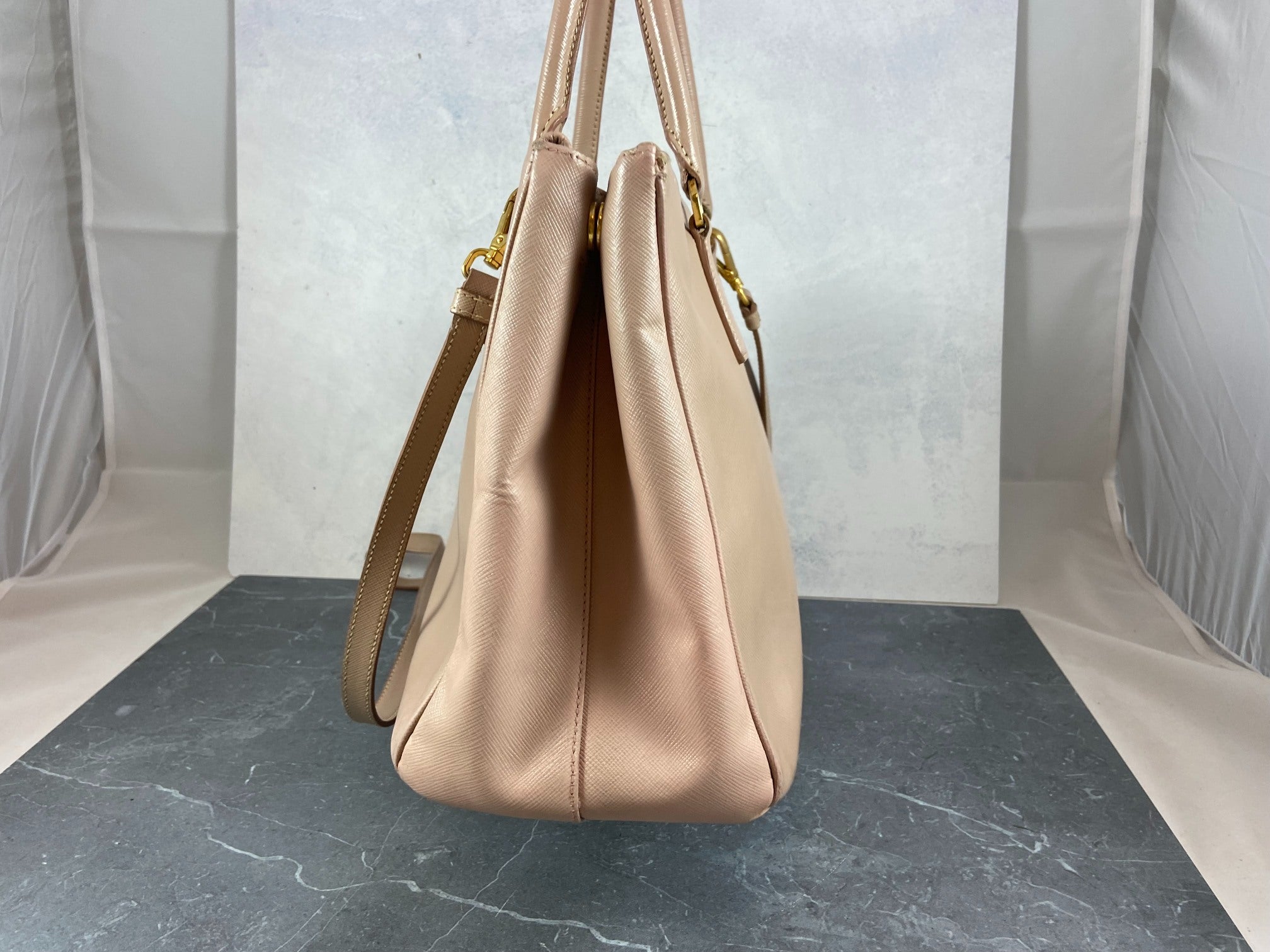 Prada Galleria Hand Bag Rose Saffiano Leather