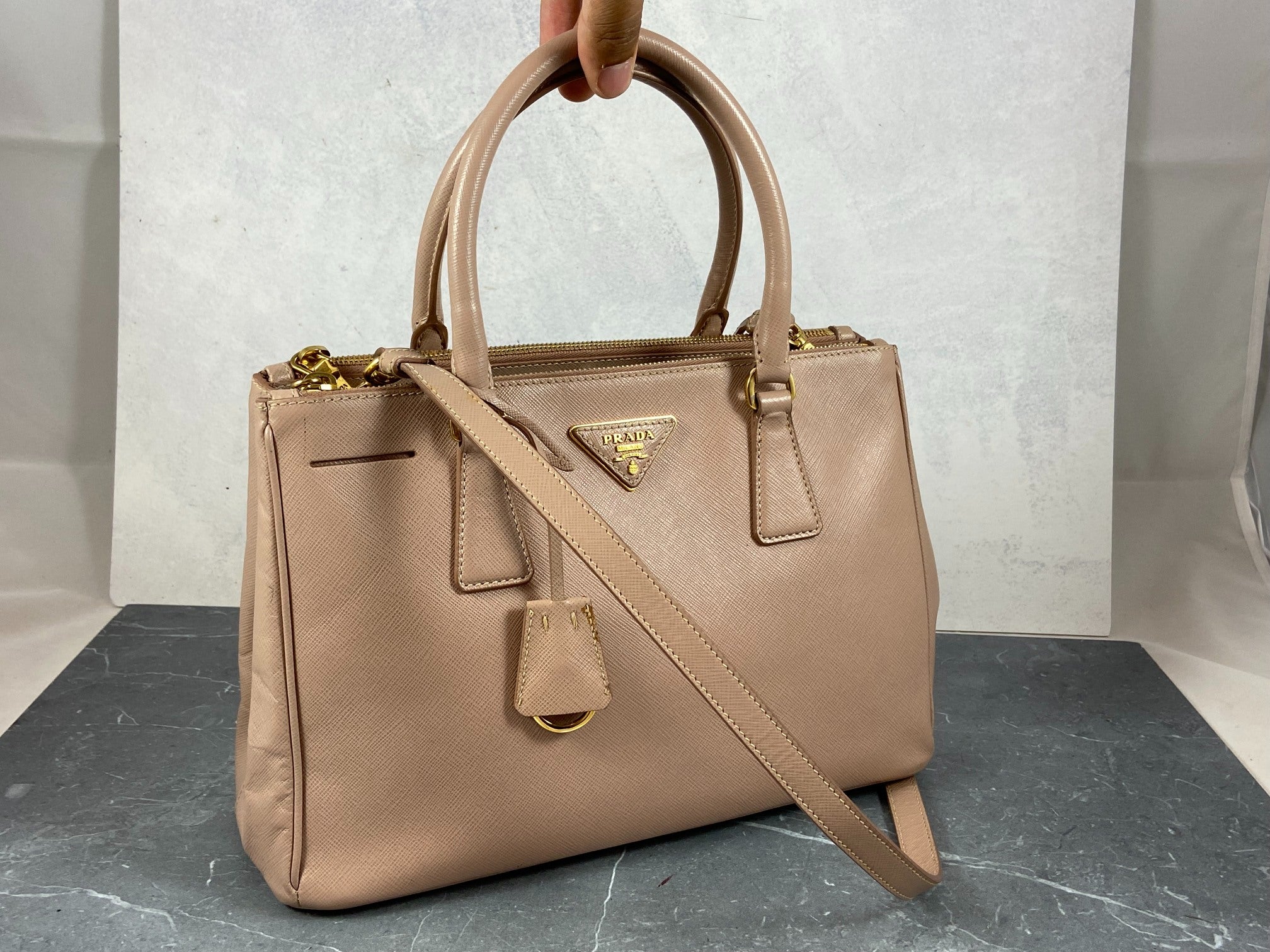 Prada Galleria Hand Bag Rose Saffiano Leather