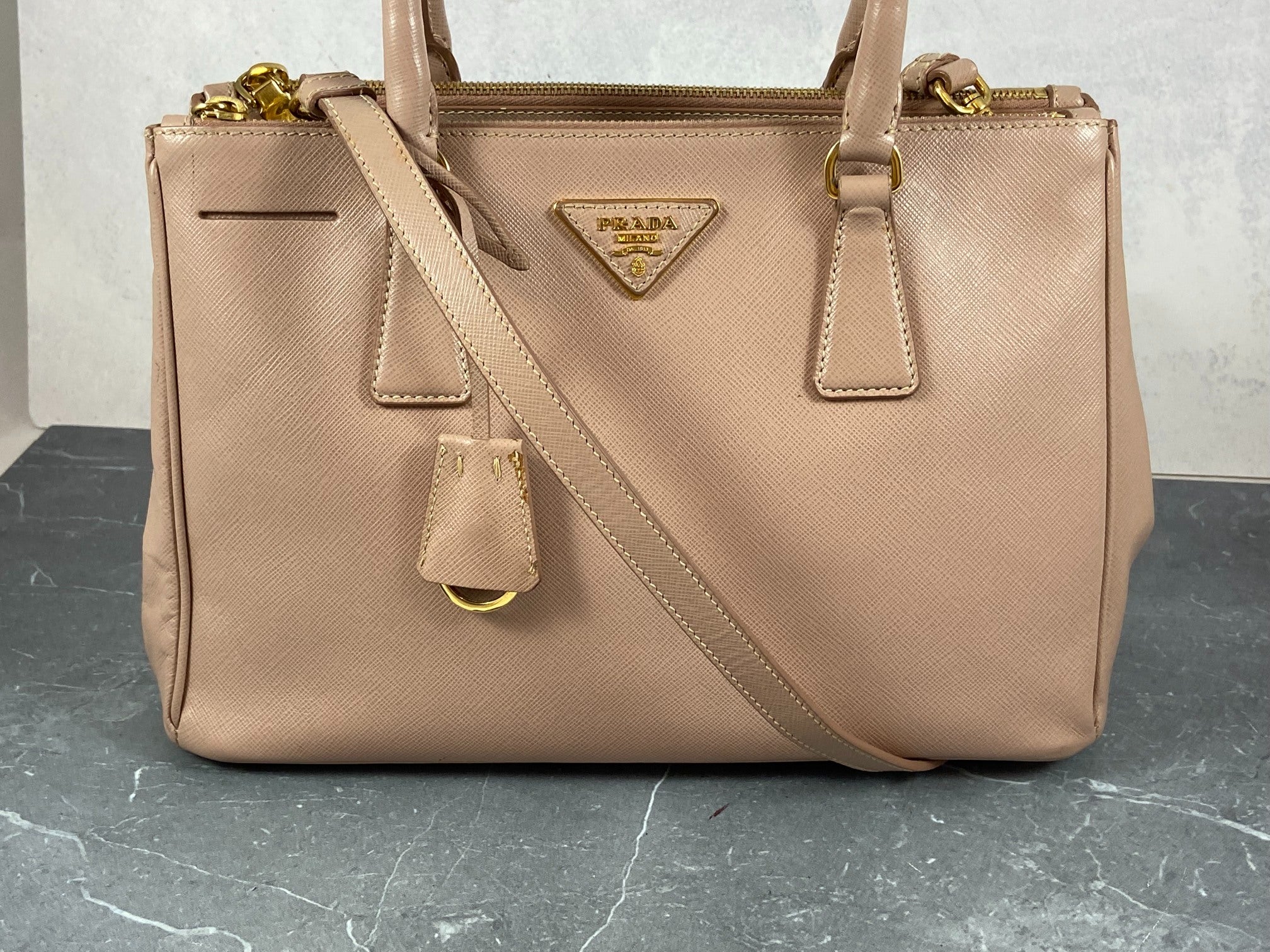 Prada Galleria Hand Bag Rose Saffiano Leather