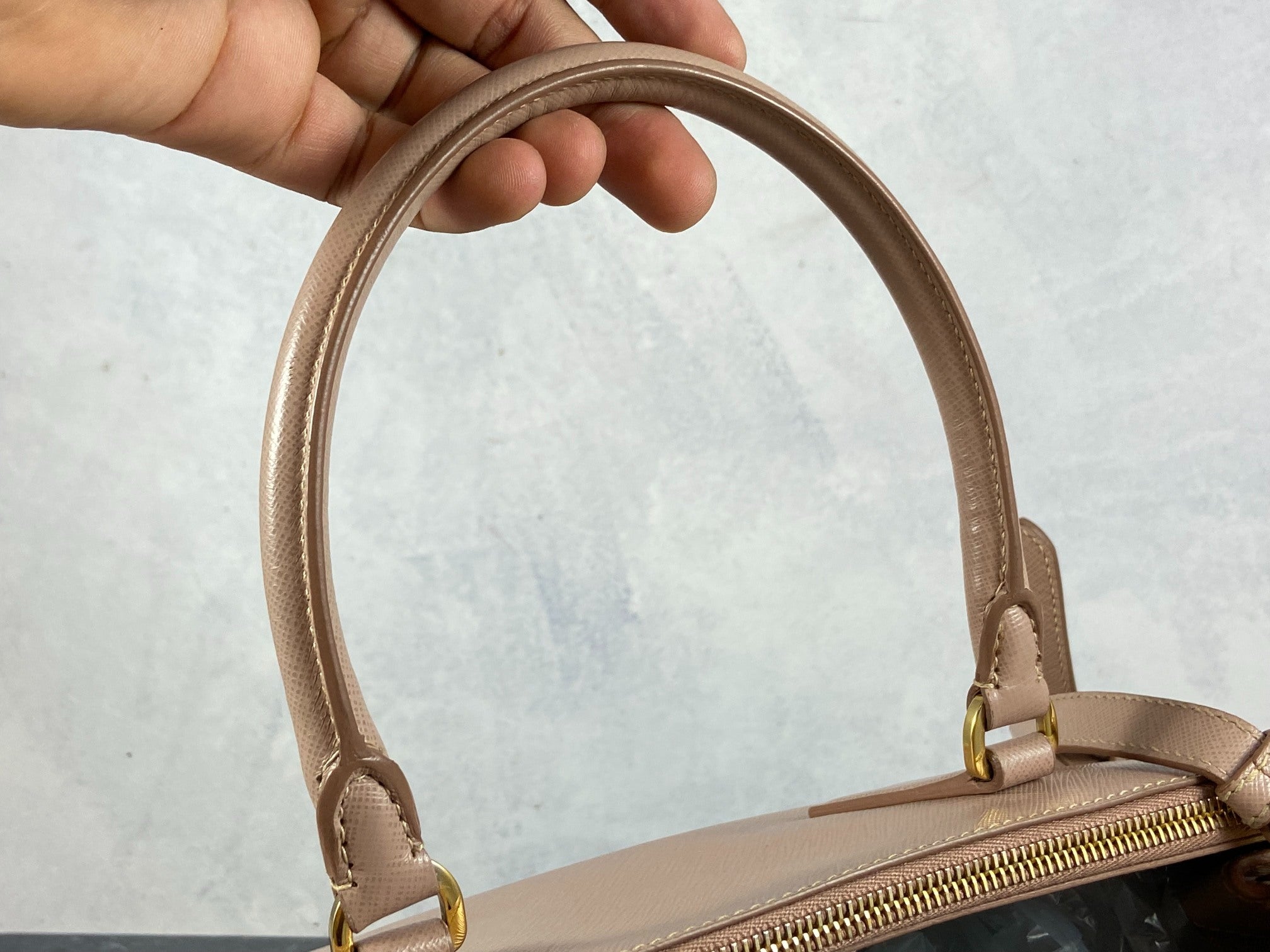 Prada Galleria Hand Bag Rose Saffiano Leather